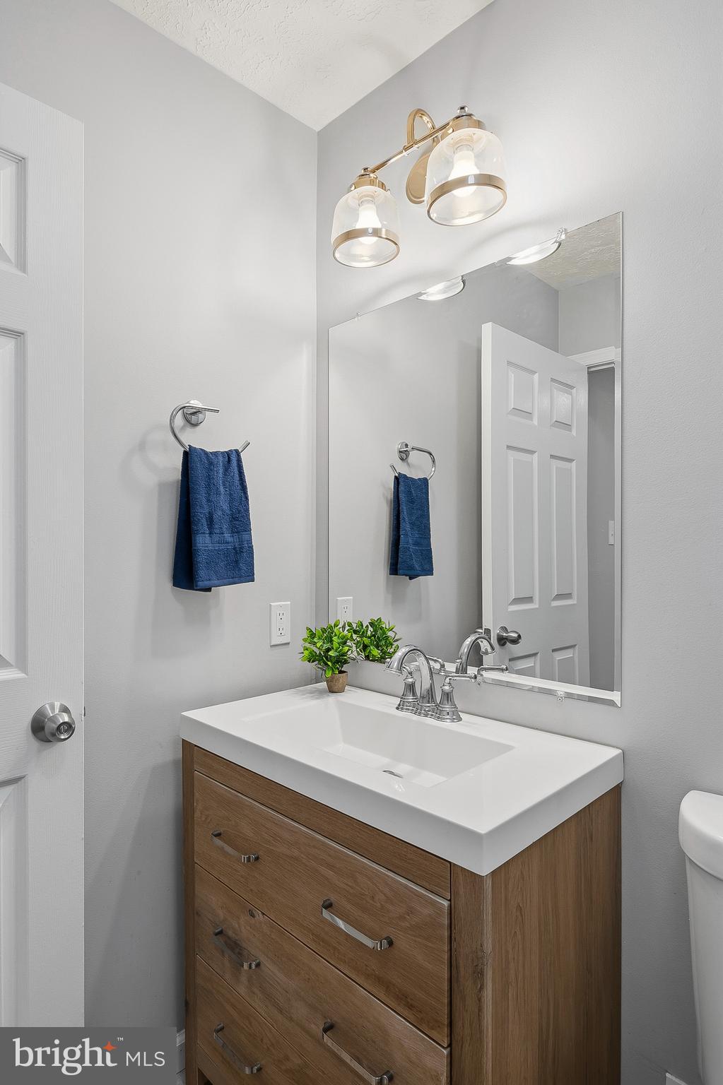 FOUR SEASONS ESTATES - Residential