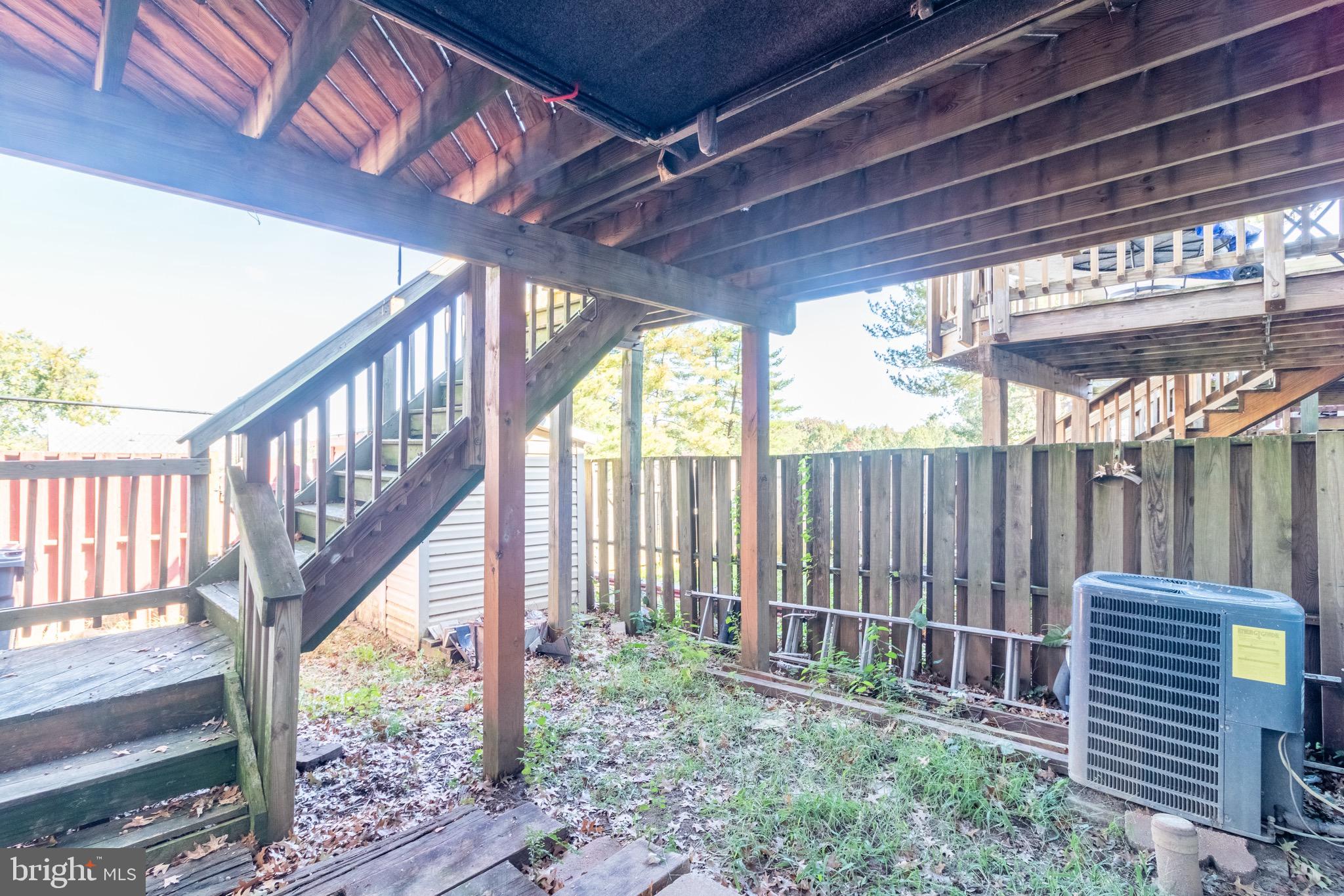 GEORGETOWN VILLAGE - Residential