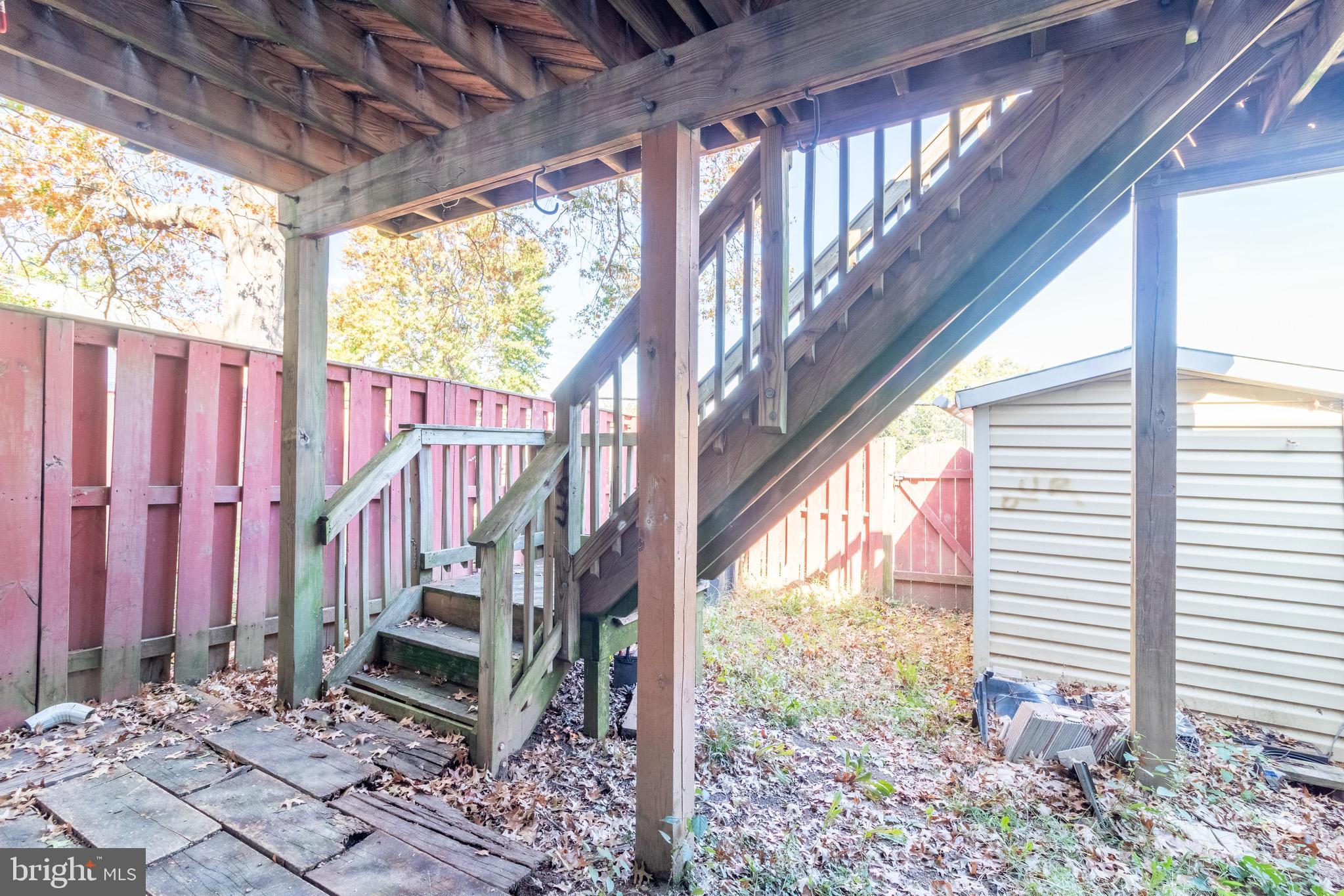 GEORGETOWN VILLAGE - Residential