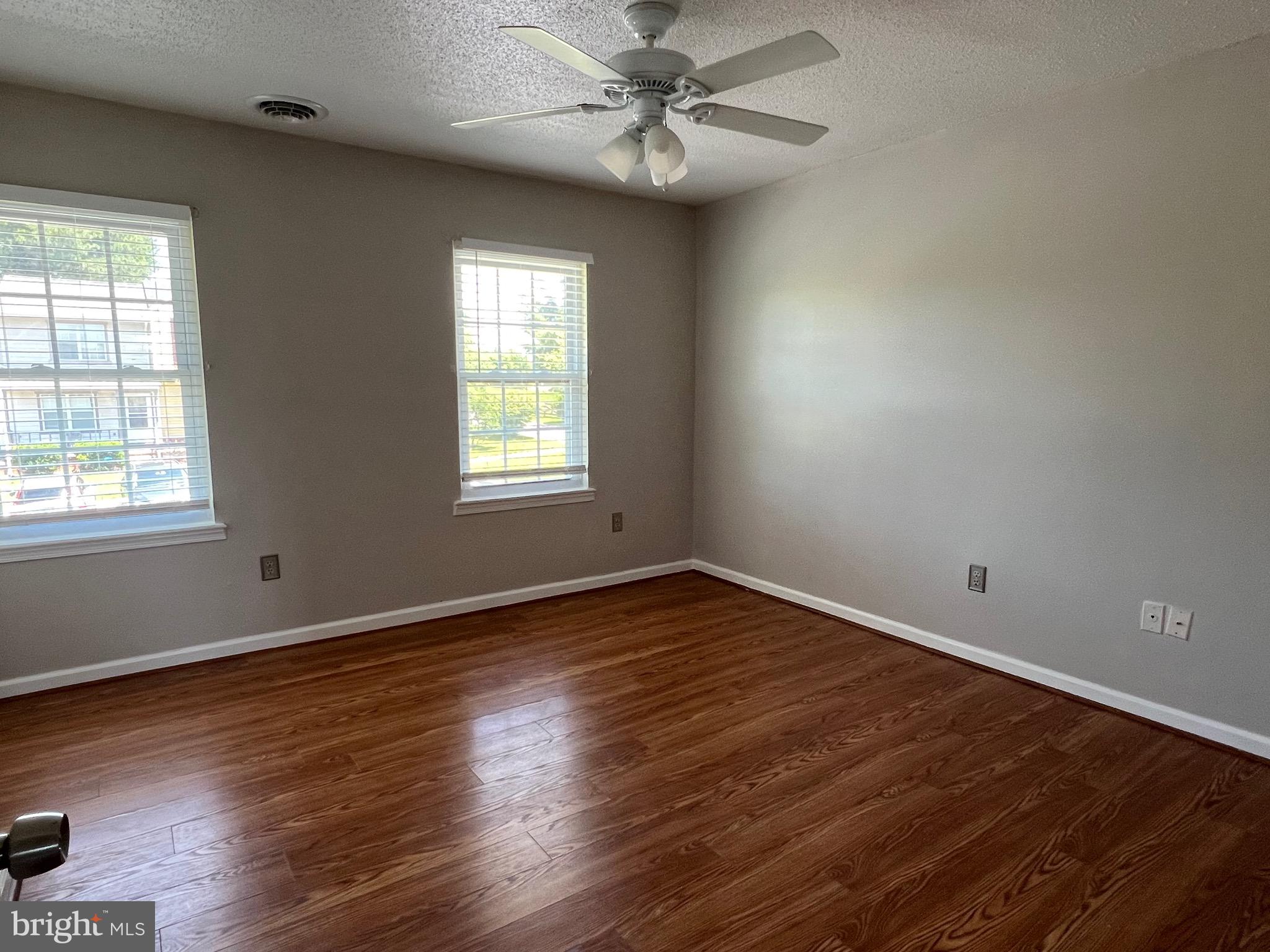 WILLOW BROOK - Residential Lease