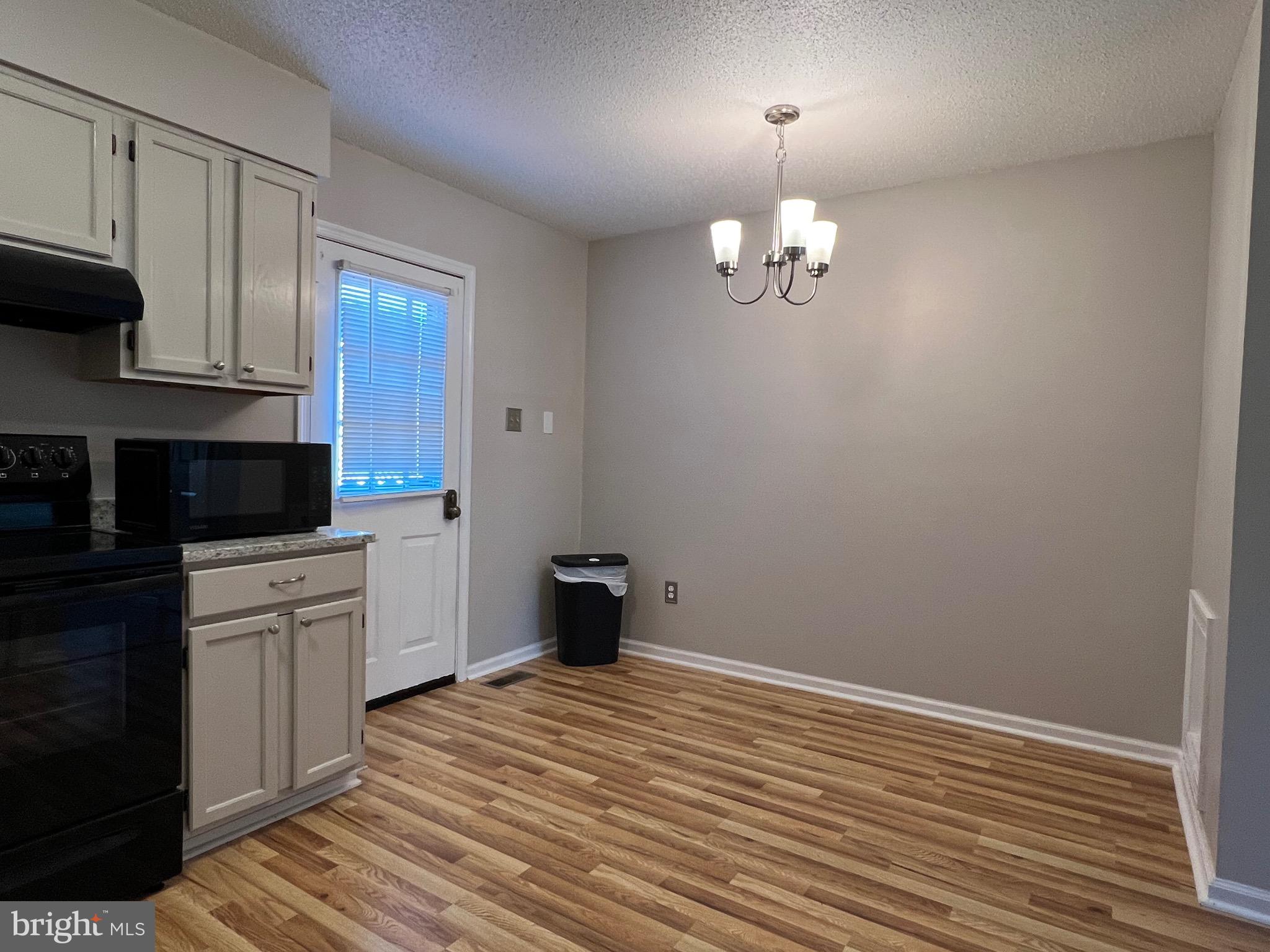 WILLOW BROOK - Residential Lease