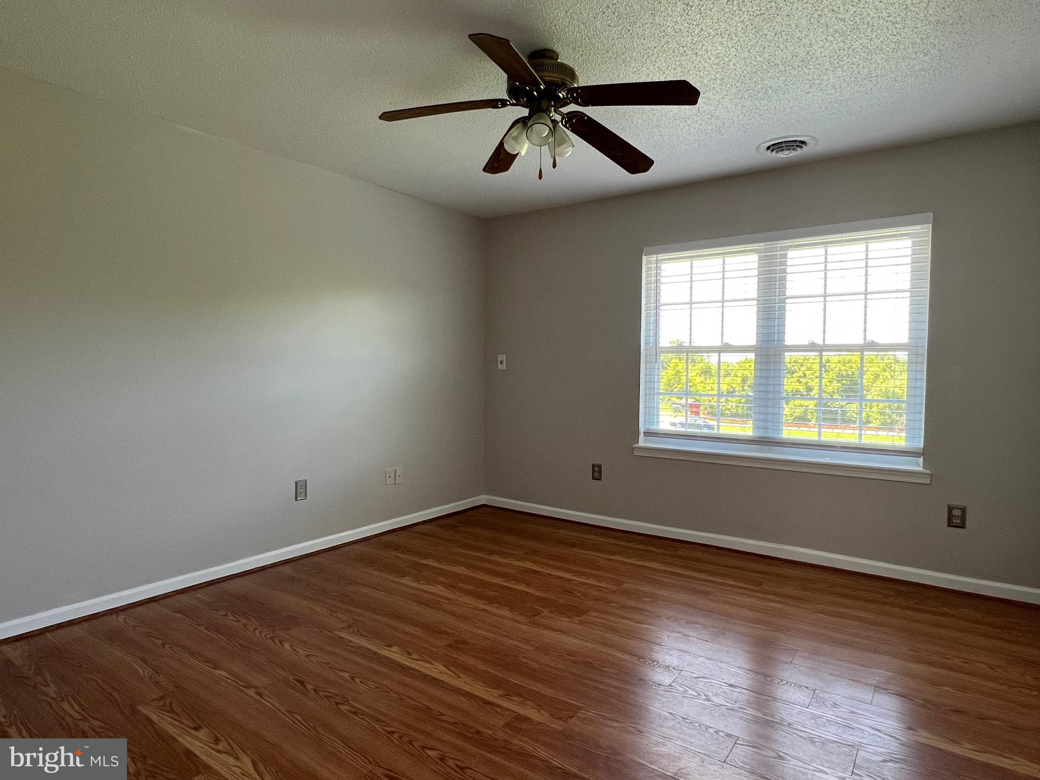 WILLOW BROOK - Residential Lease