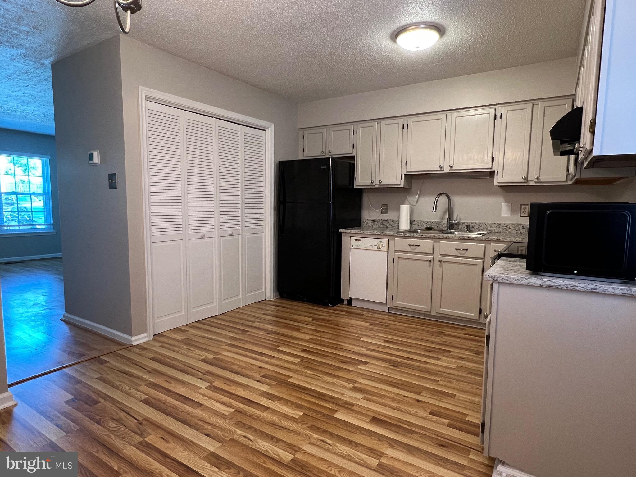 WILLOW BROOK - Residential Lease