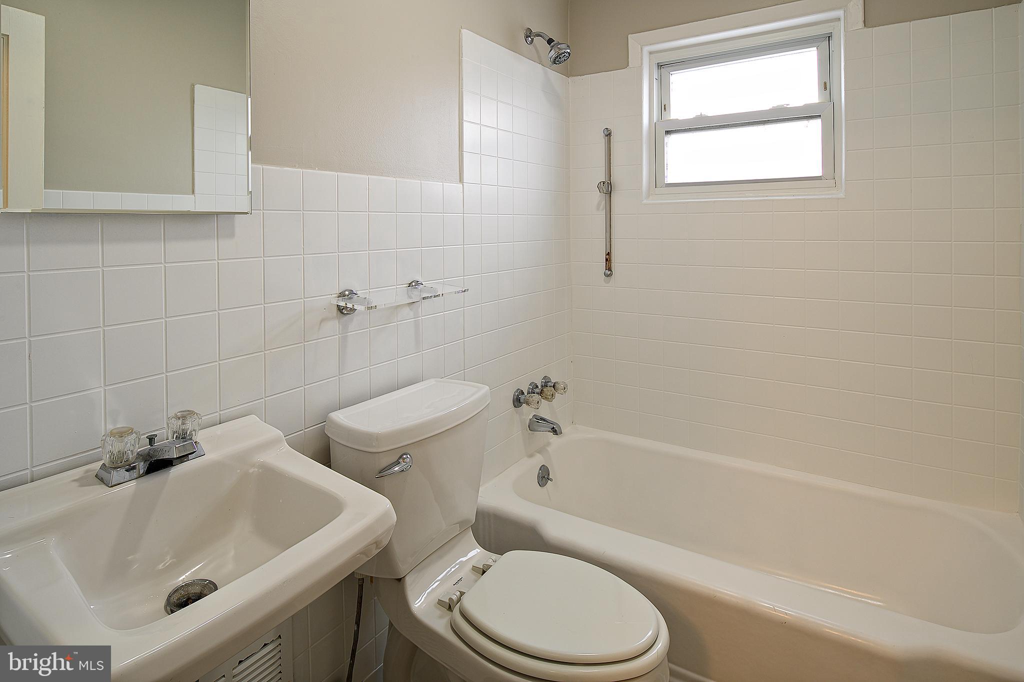 WEST INVERNESS - Residential