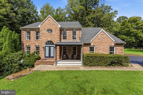 Photo of 6658 Fox Den Road, MANASSAS, VA 20112 (MLS # VAPW2129144)