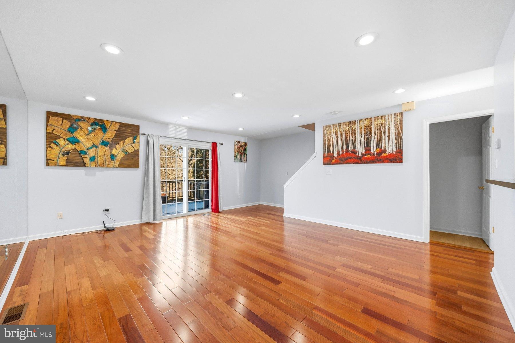 TIMBERBROOKE - Residential