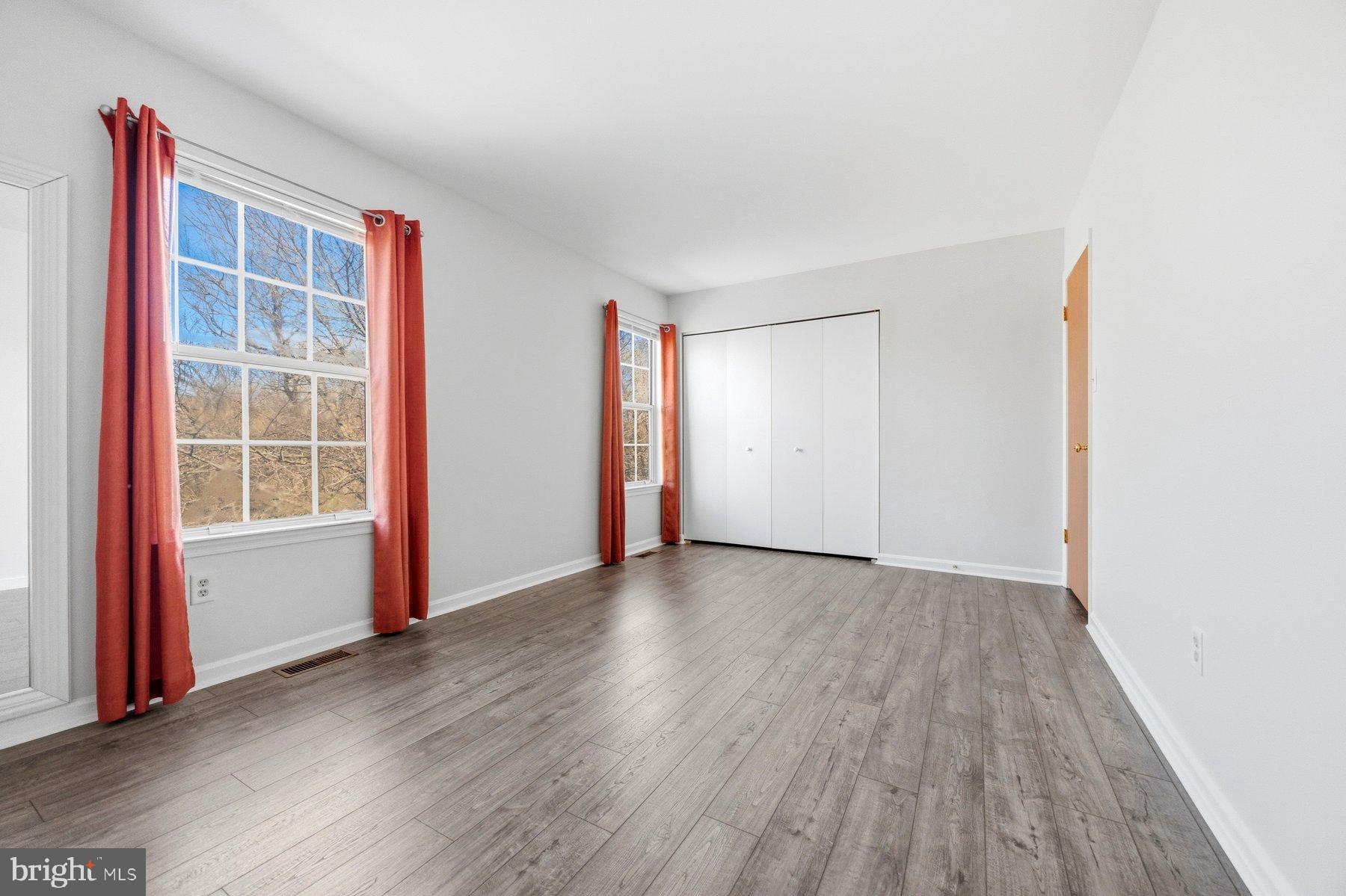 TIMBERBROOKE - Residential