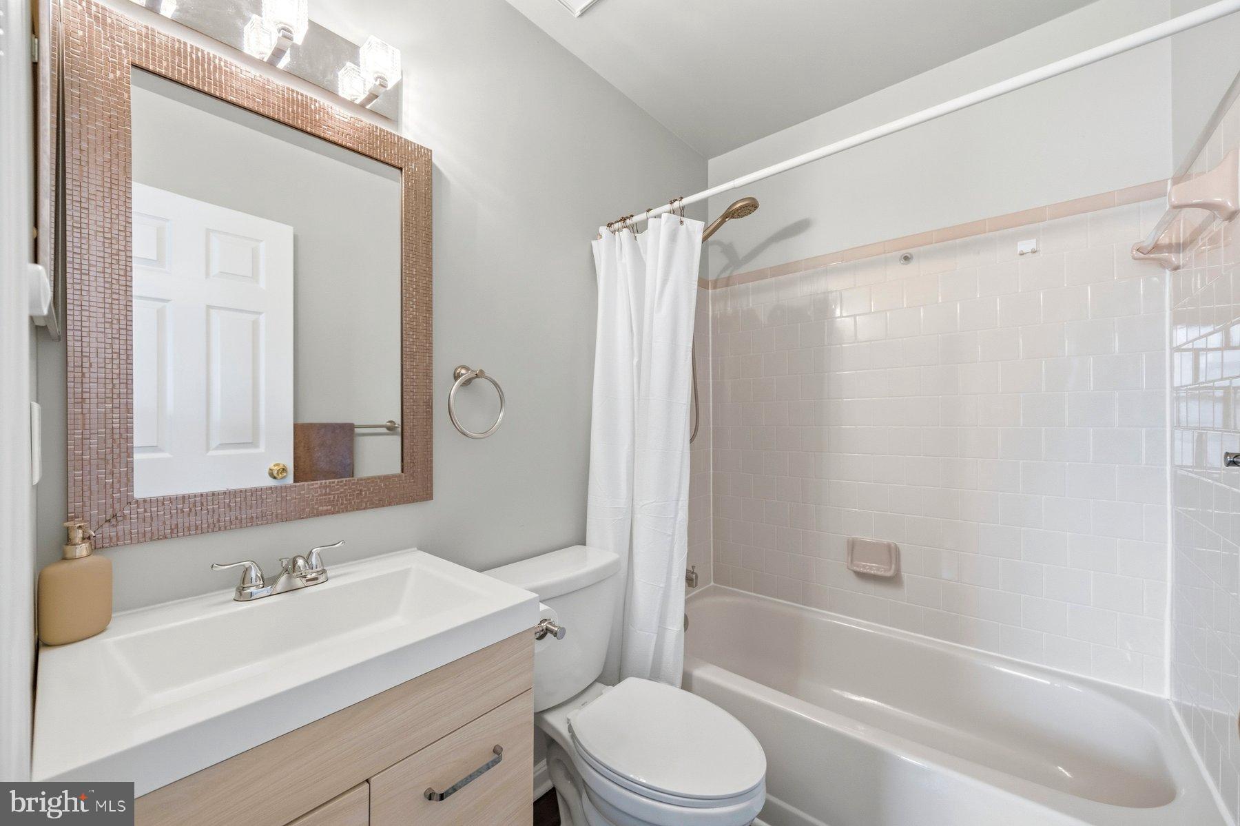 TIMBERBROOKE - Residential