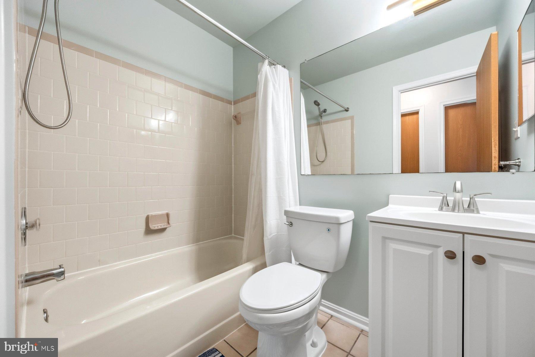 TIMBERBROOKE - Residential