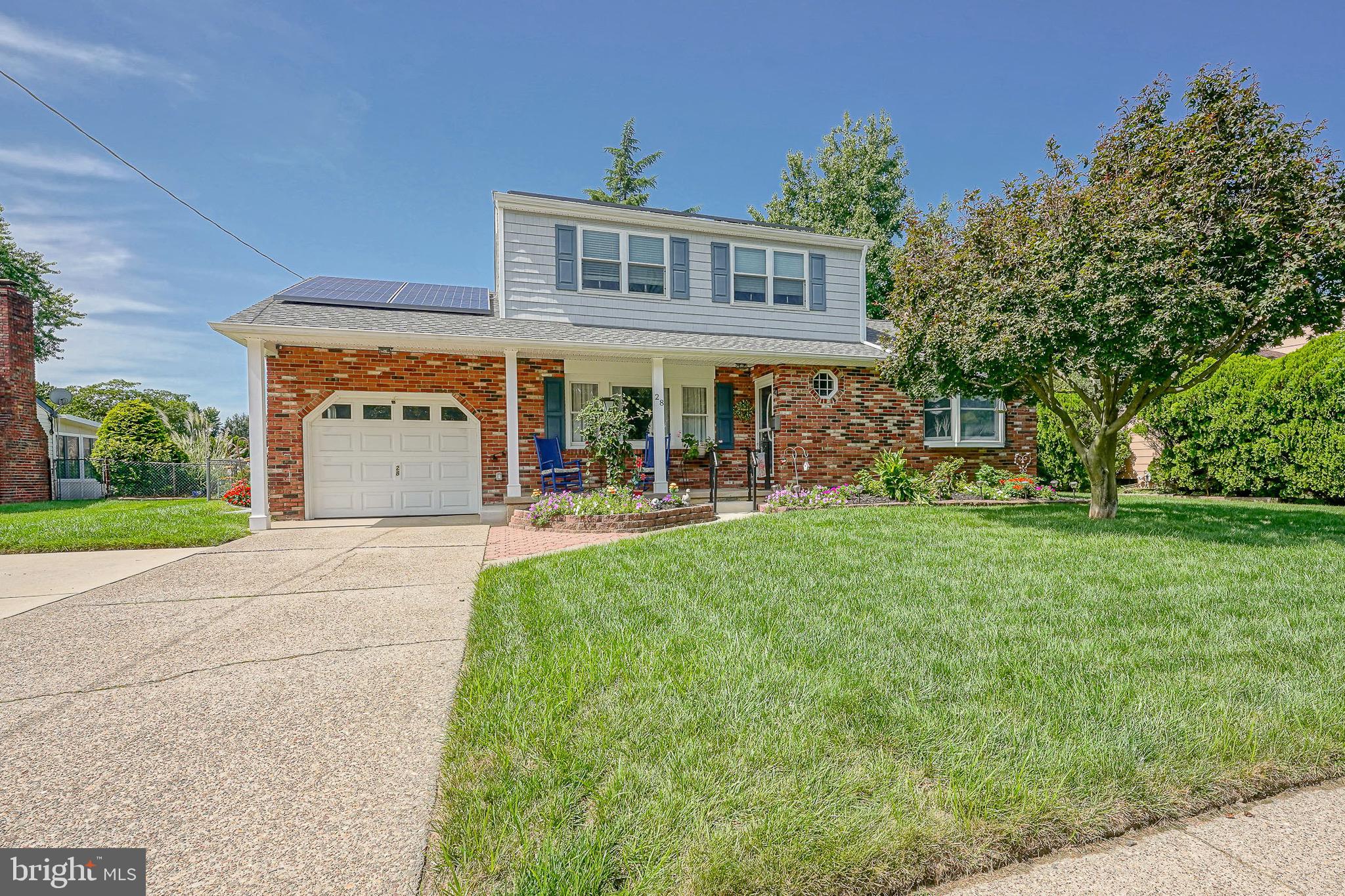 28 SPRINGLANE DRIVE