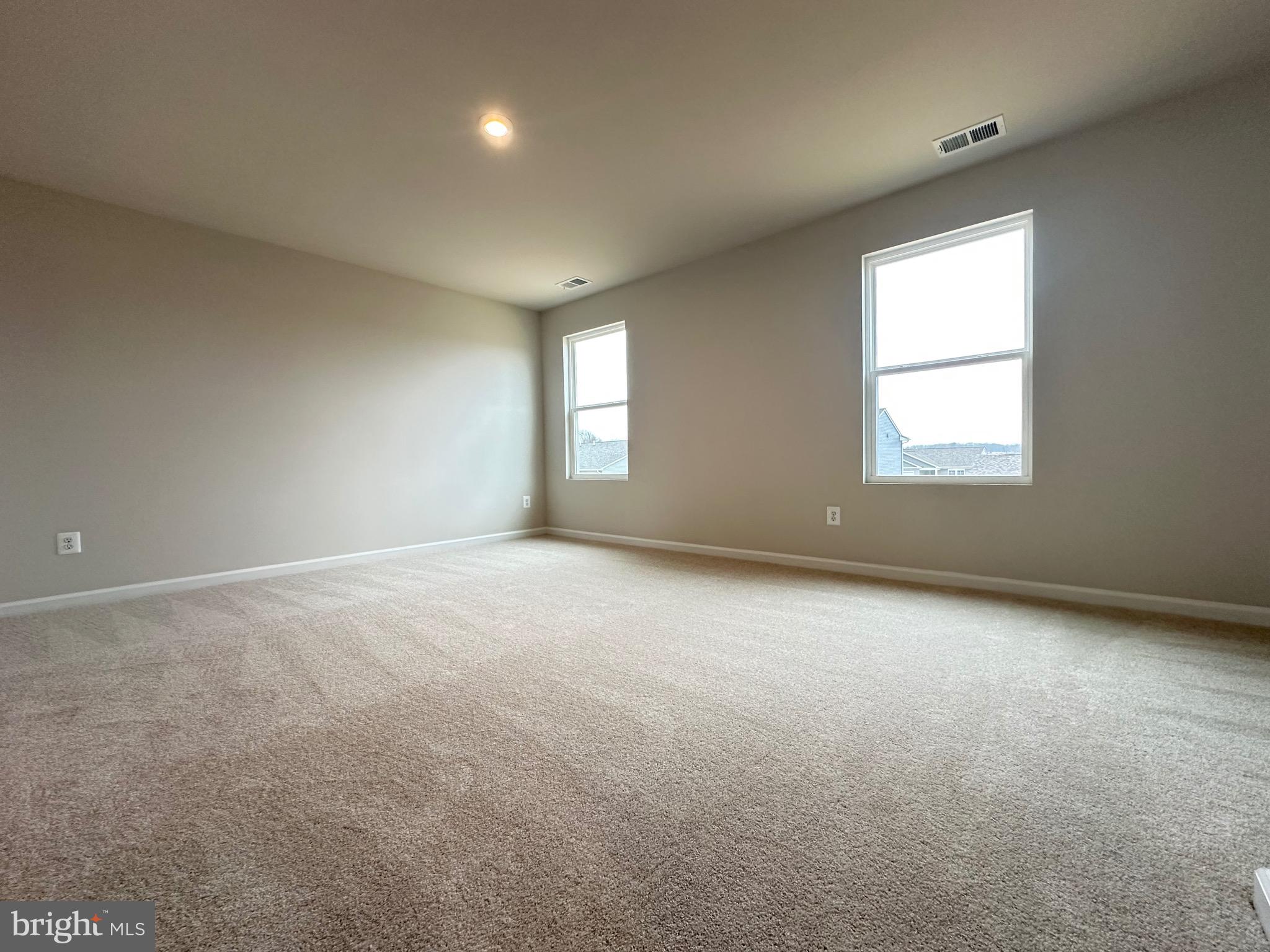 STONE SPRING - Residential Lease