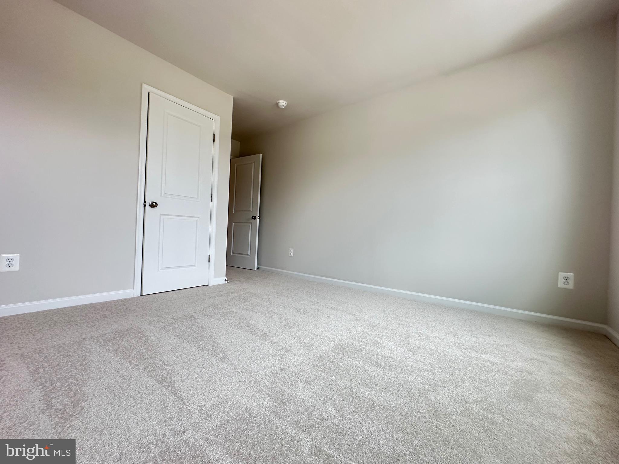 STONE SPRING - Residential Lease