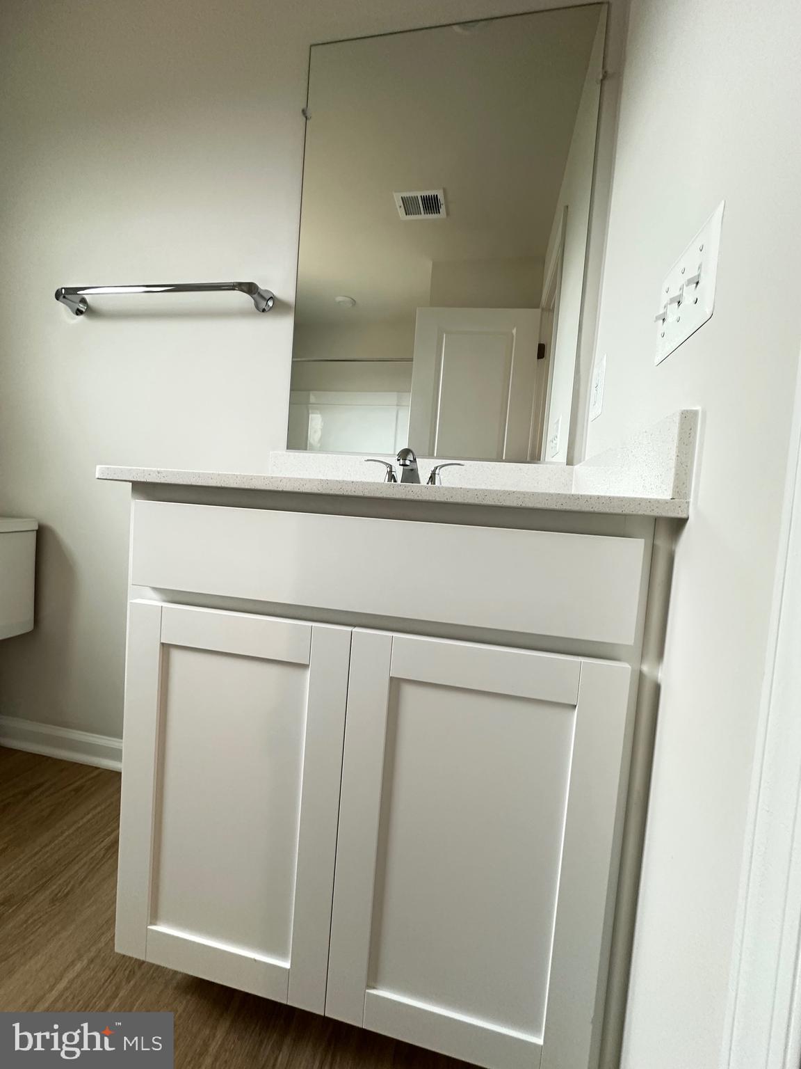 STONE SPRING - Residential Lease