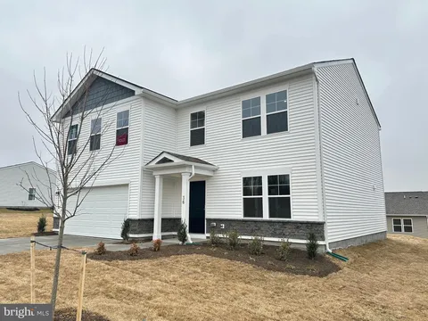 MLS: WVJF2016380