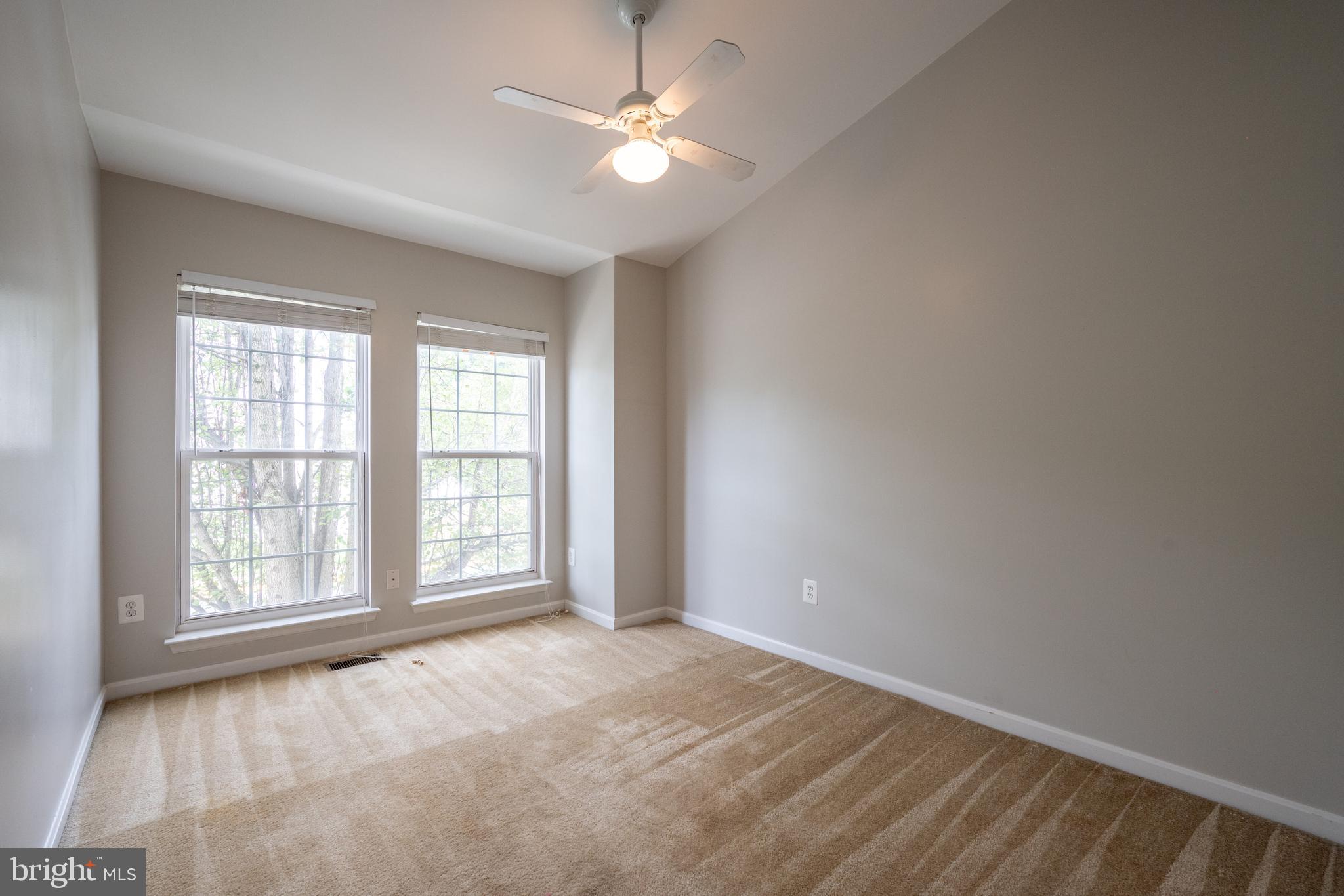 LAKE TERRAPIN/RIDGEFIELD - Residential