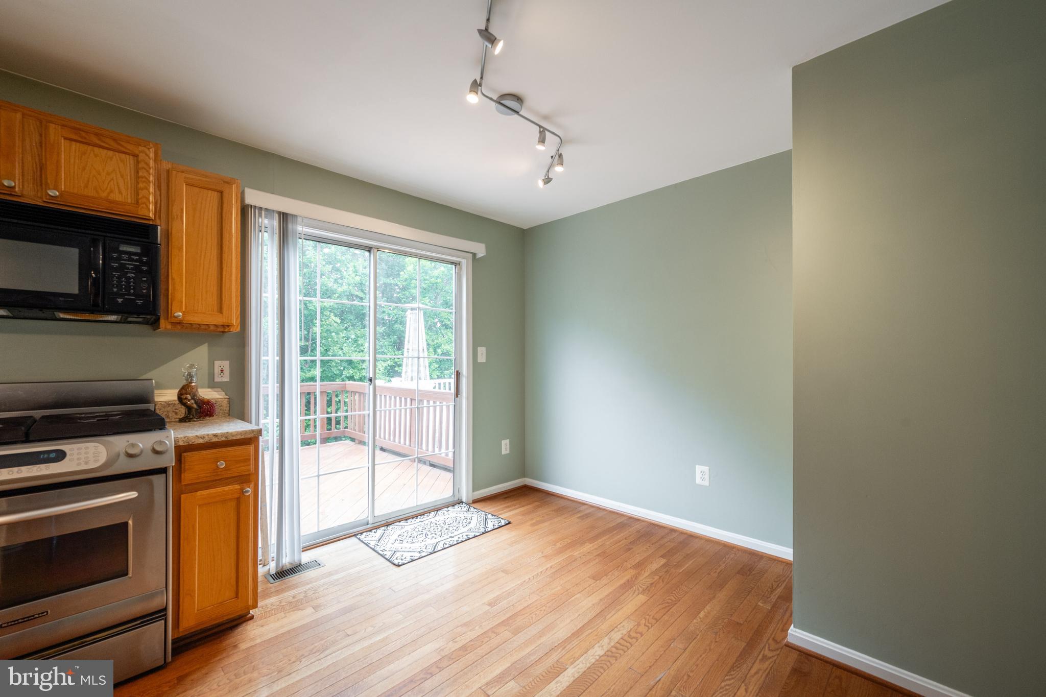 LAKE TERRAPIN/RIDGEFIELD - Residential