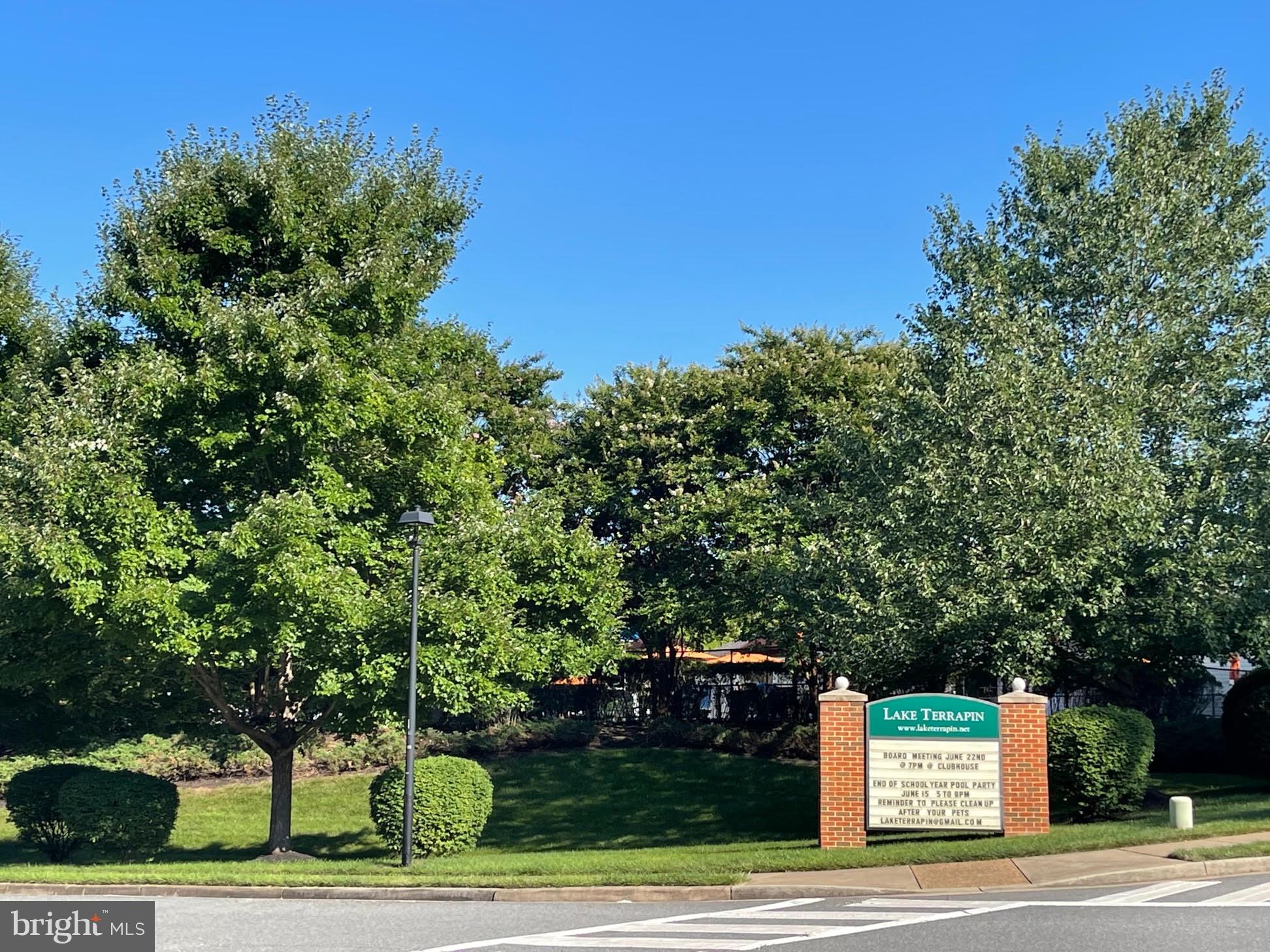 LAKE TERRAPIN/RIDGEFIELD - Residential