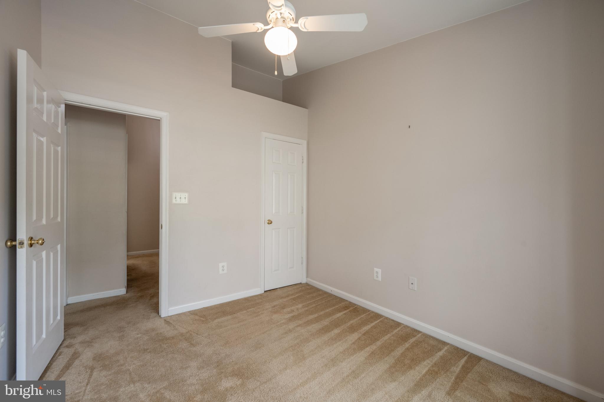 LAKE TERRAPIN/RIDGEFIELD - Residential