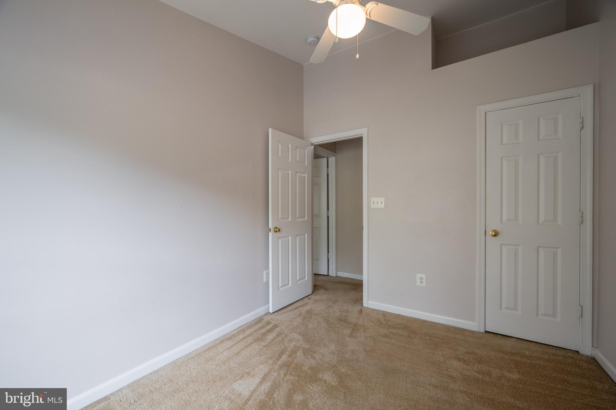 LAKE TERRAPIN/RIDGEFIELD - Residential