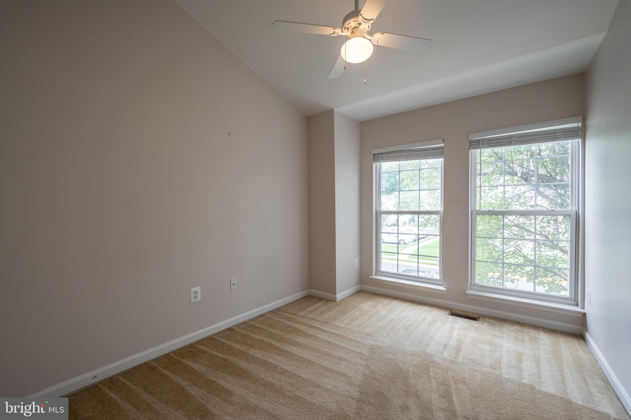 LAKE TERRAPIN/RIDGEFIELD - Residential