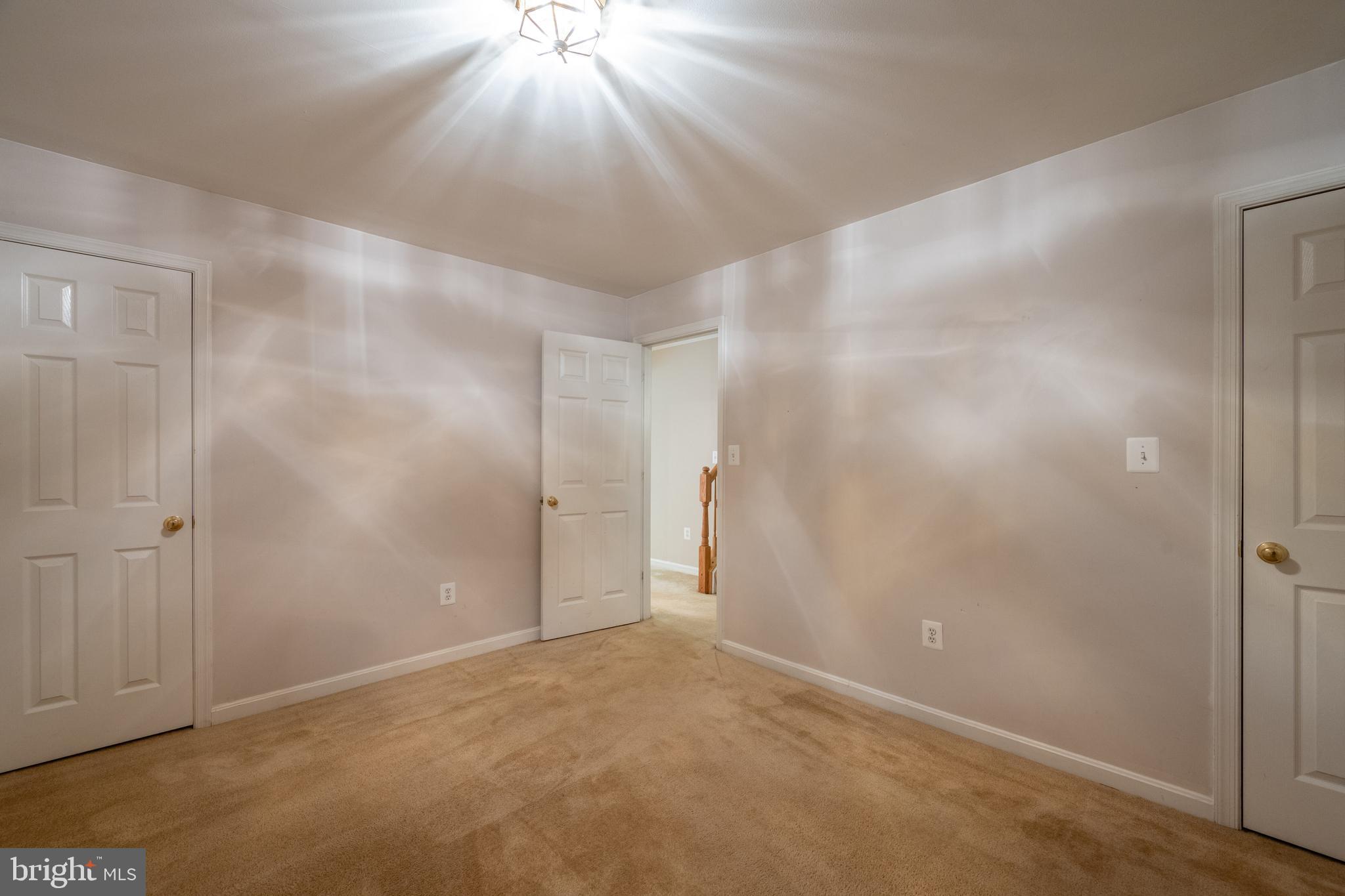 LAKE TERRAPIN/RIDGEFIELD - Residential