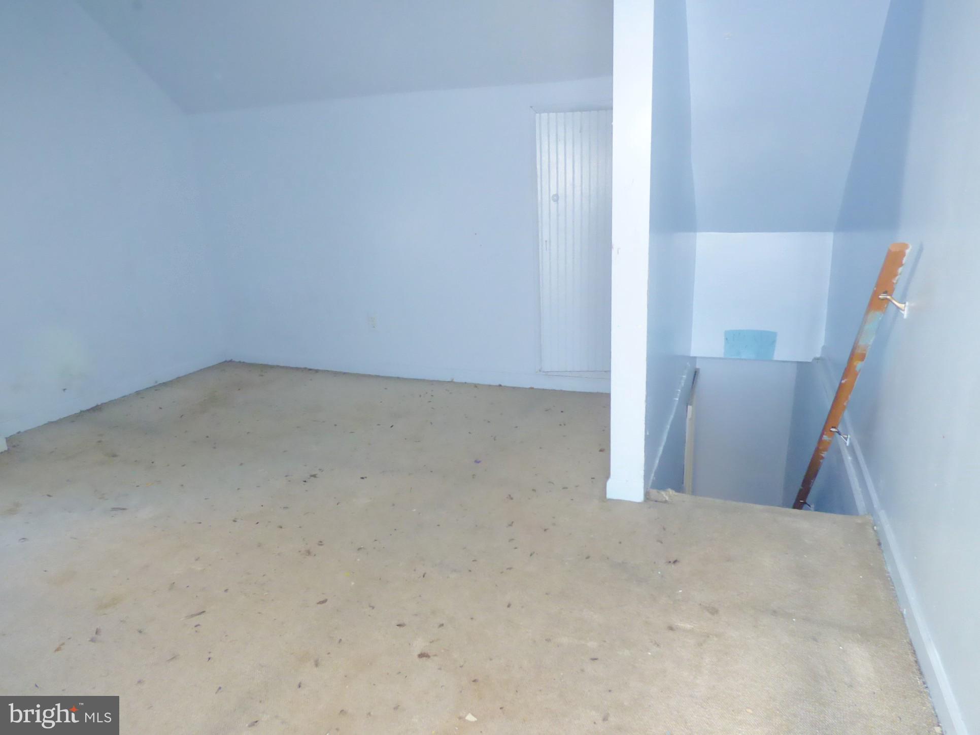 HAGERSTOWN - Residential