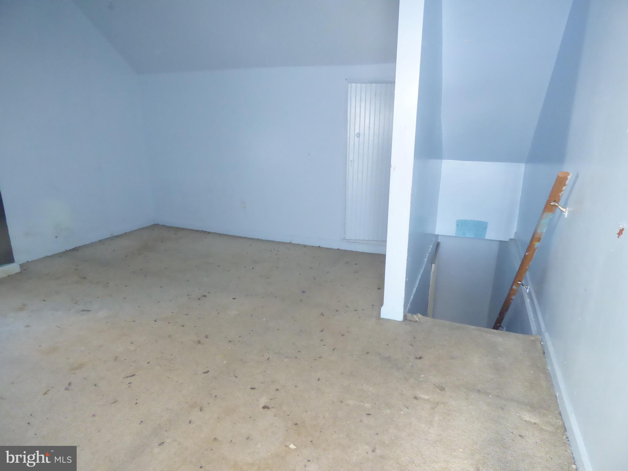 HAGERSTOWN - Residential