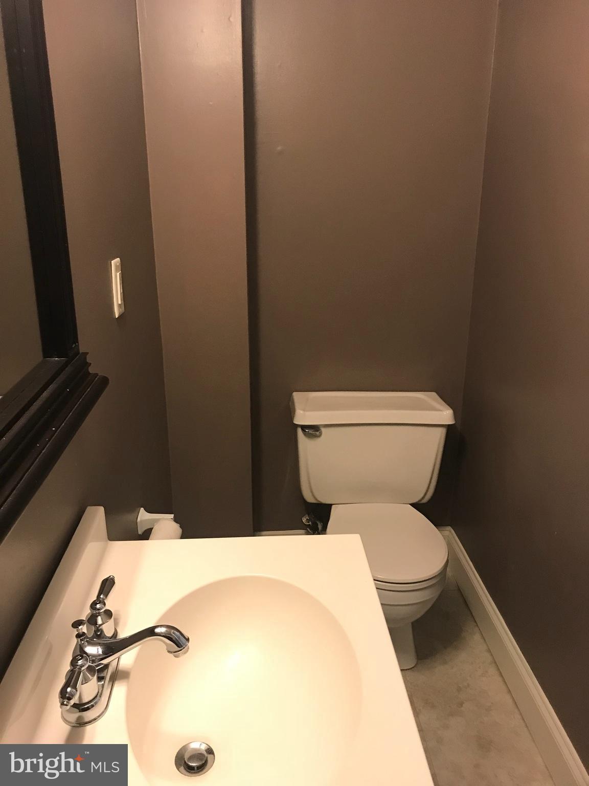 FEDERAL HILL HISTORIC DISTRICT - Residential Lease