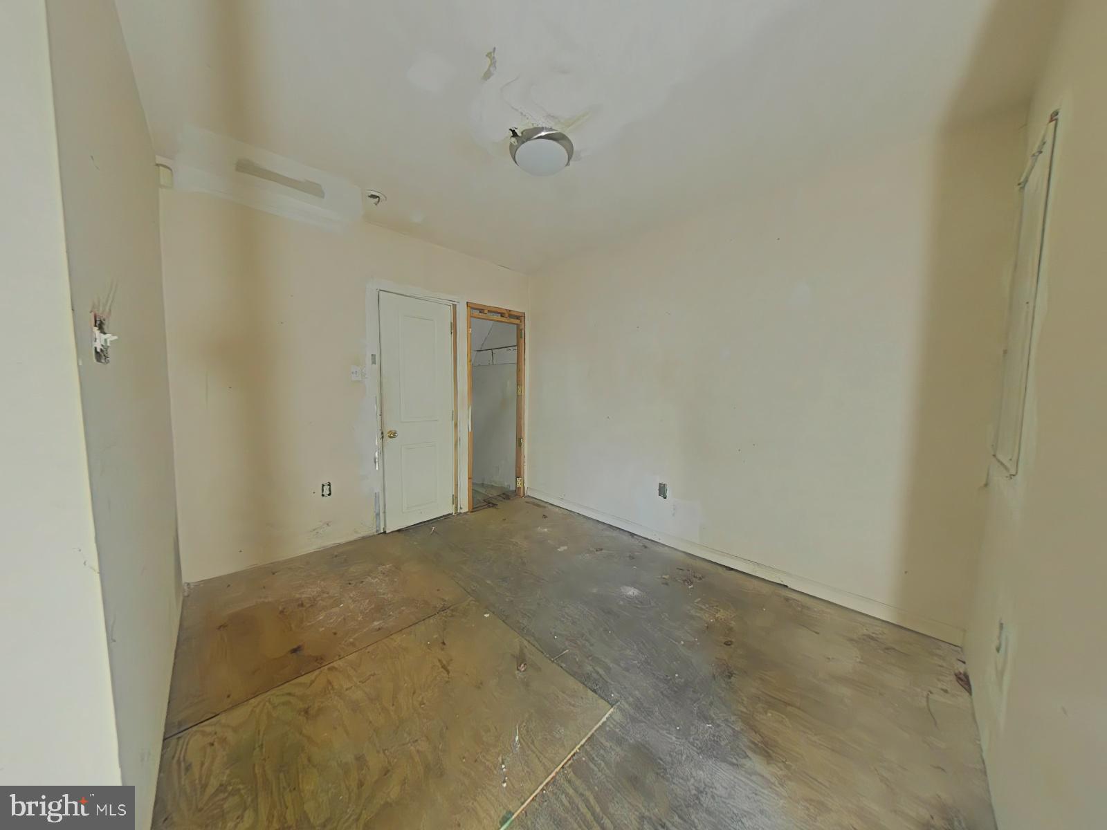 SHARSWOOD - Residential