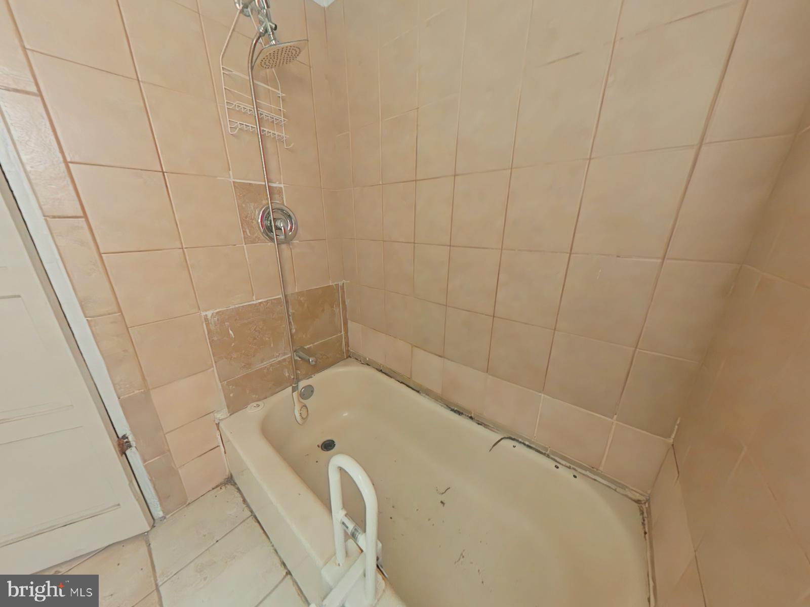 SHARSWOOD - Residential