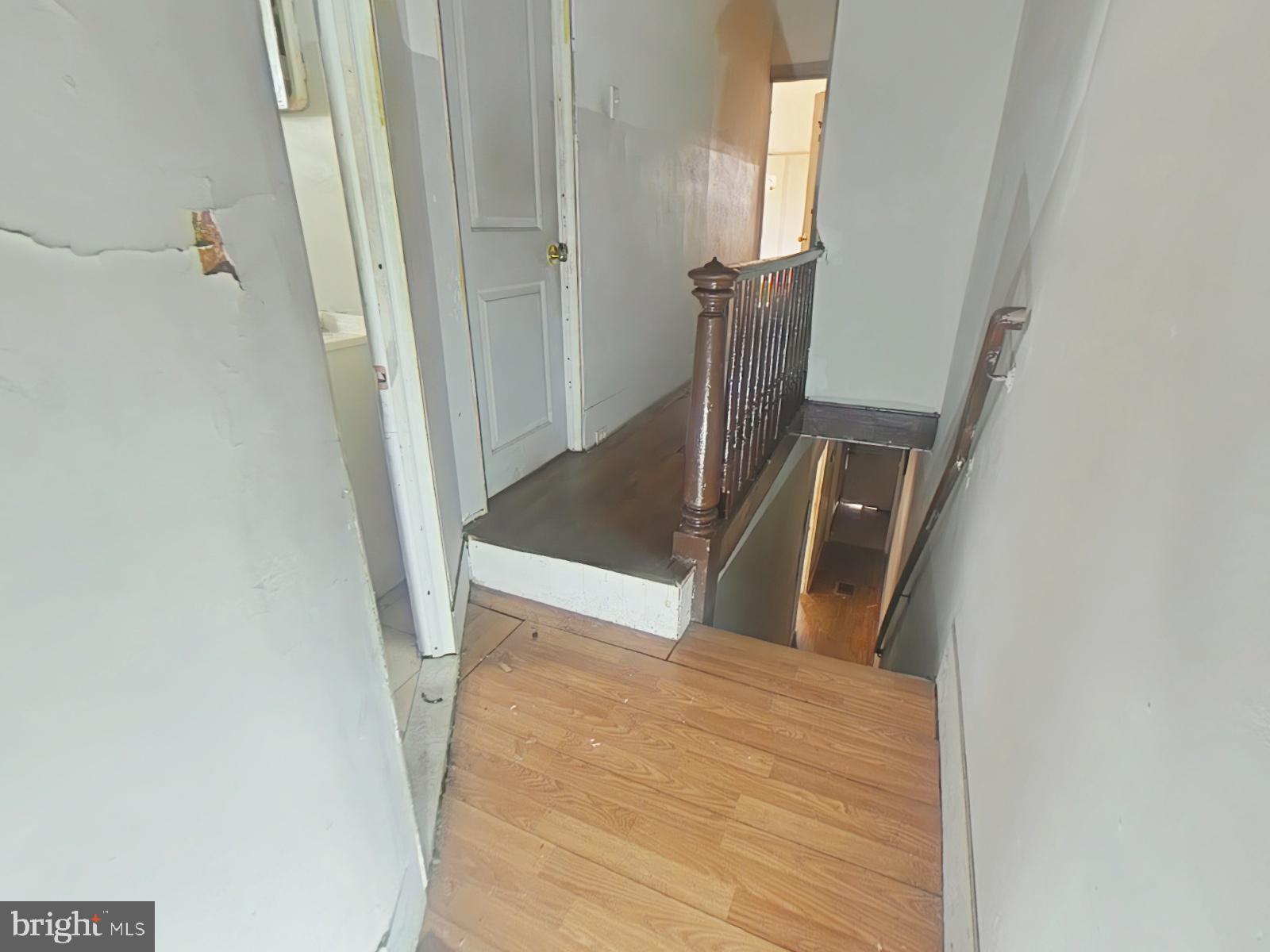 SHARSWOOD - Residential