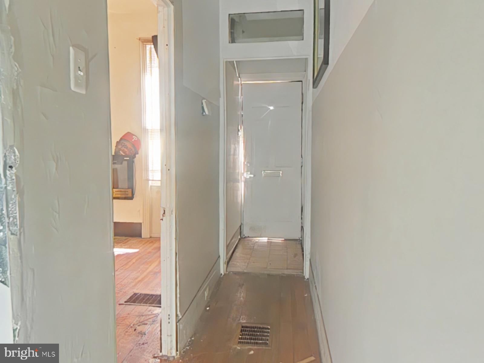 SHARSWOOD - Residential