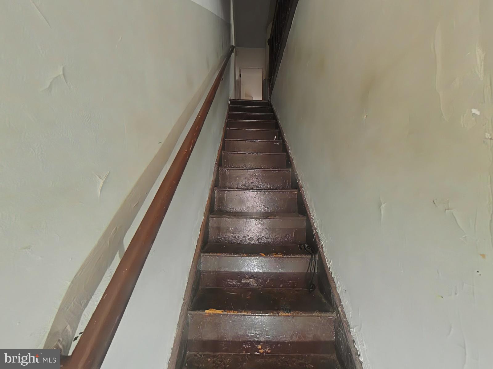 SHARSWOOD - Residential