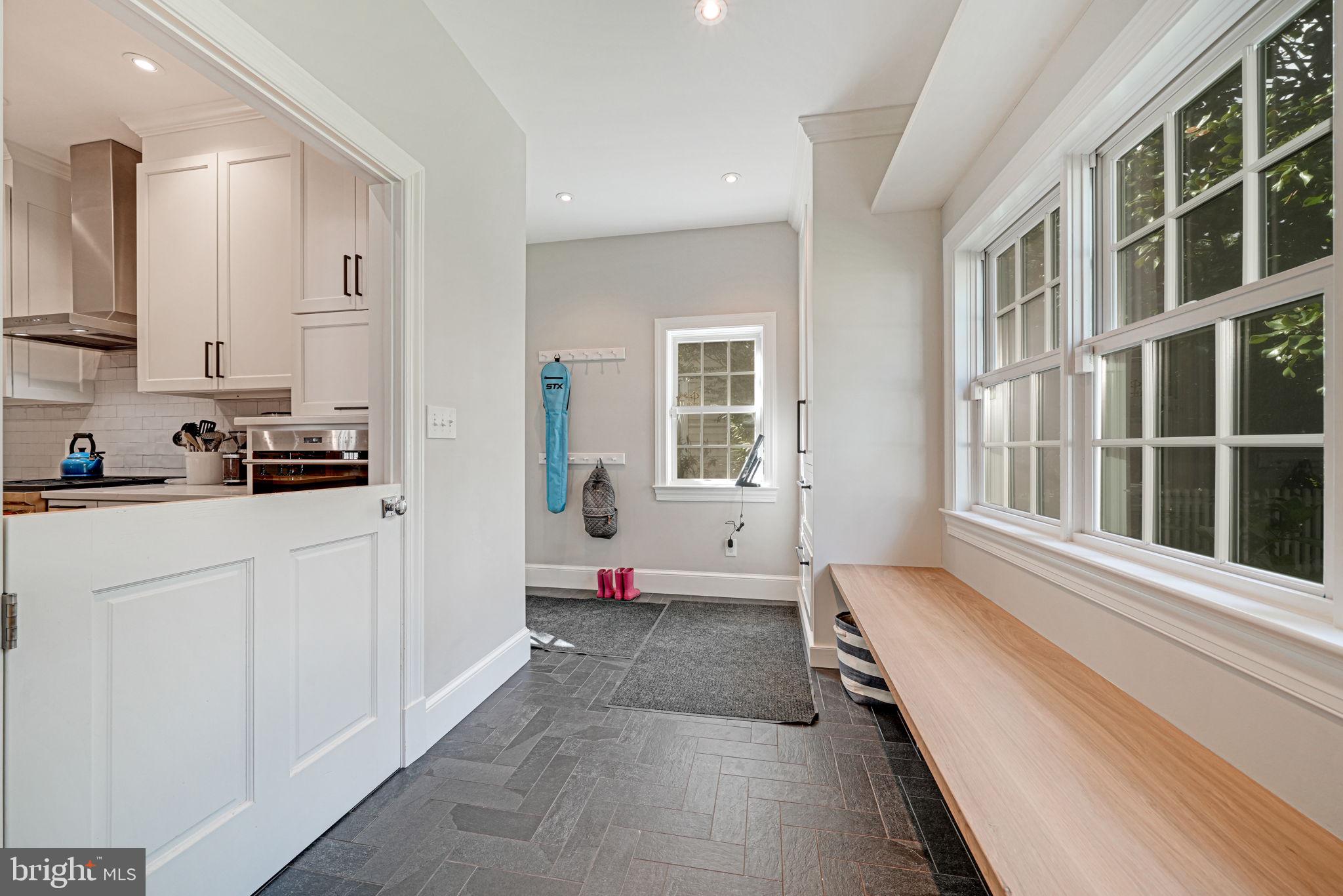 JEFFERSON PARK - Residential