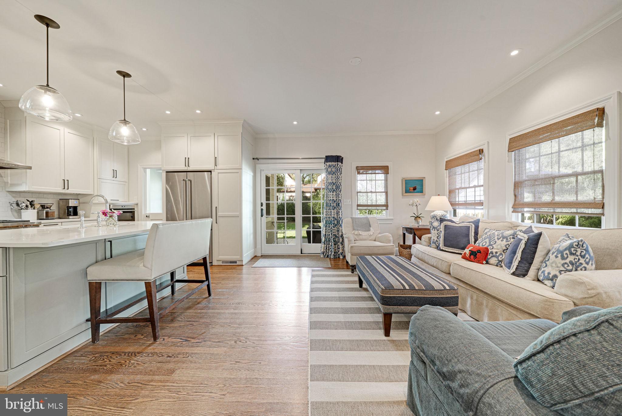 JEFFERSON PARK - Residential