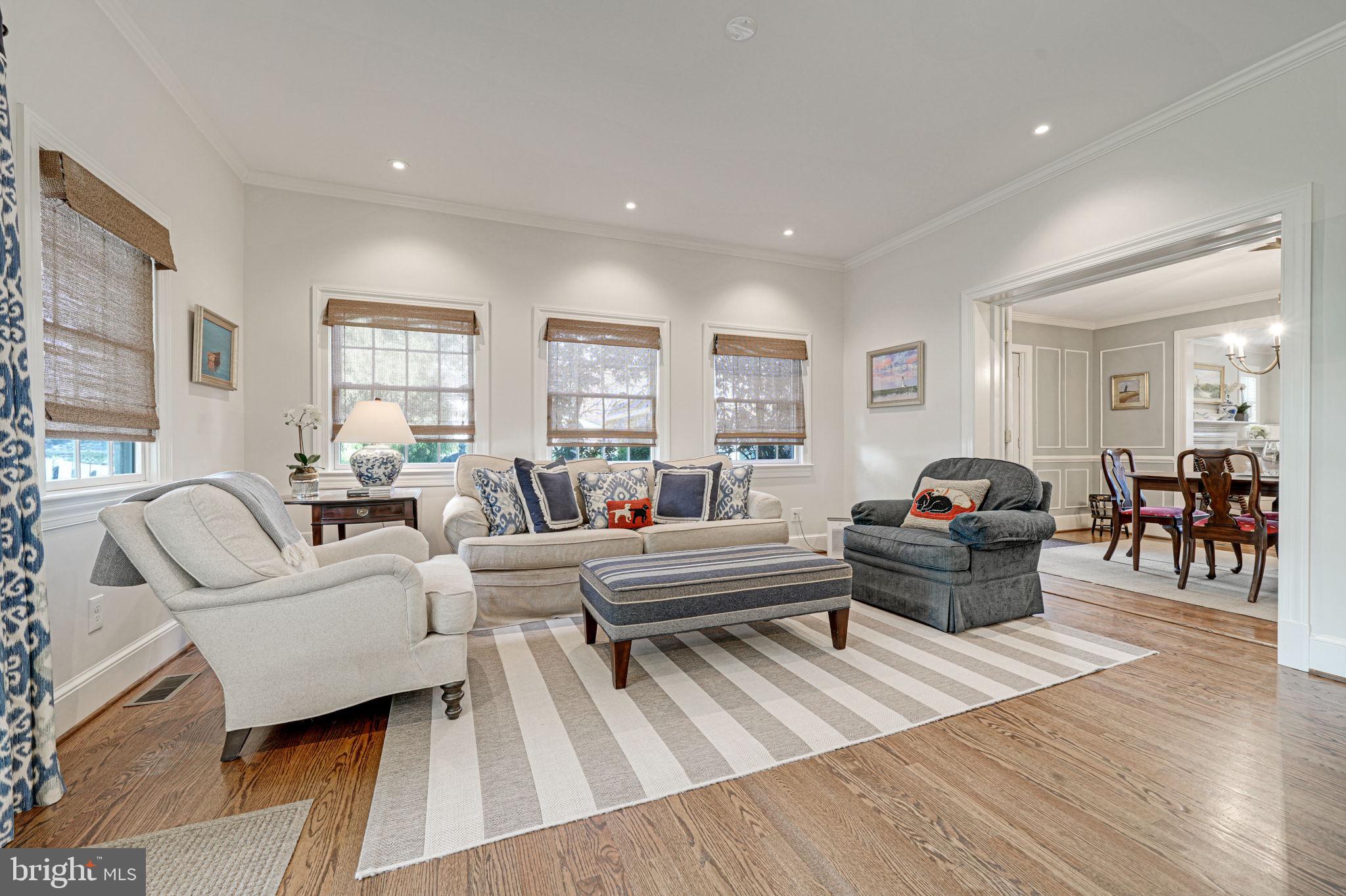 JEFFERSON PARK - Residential