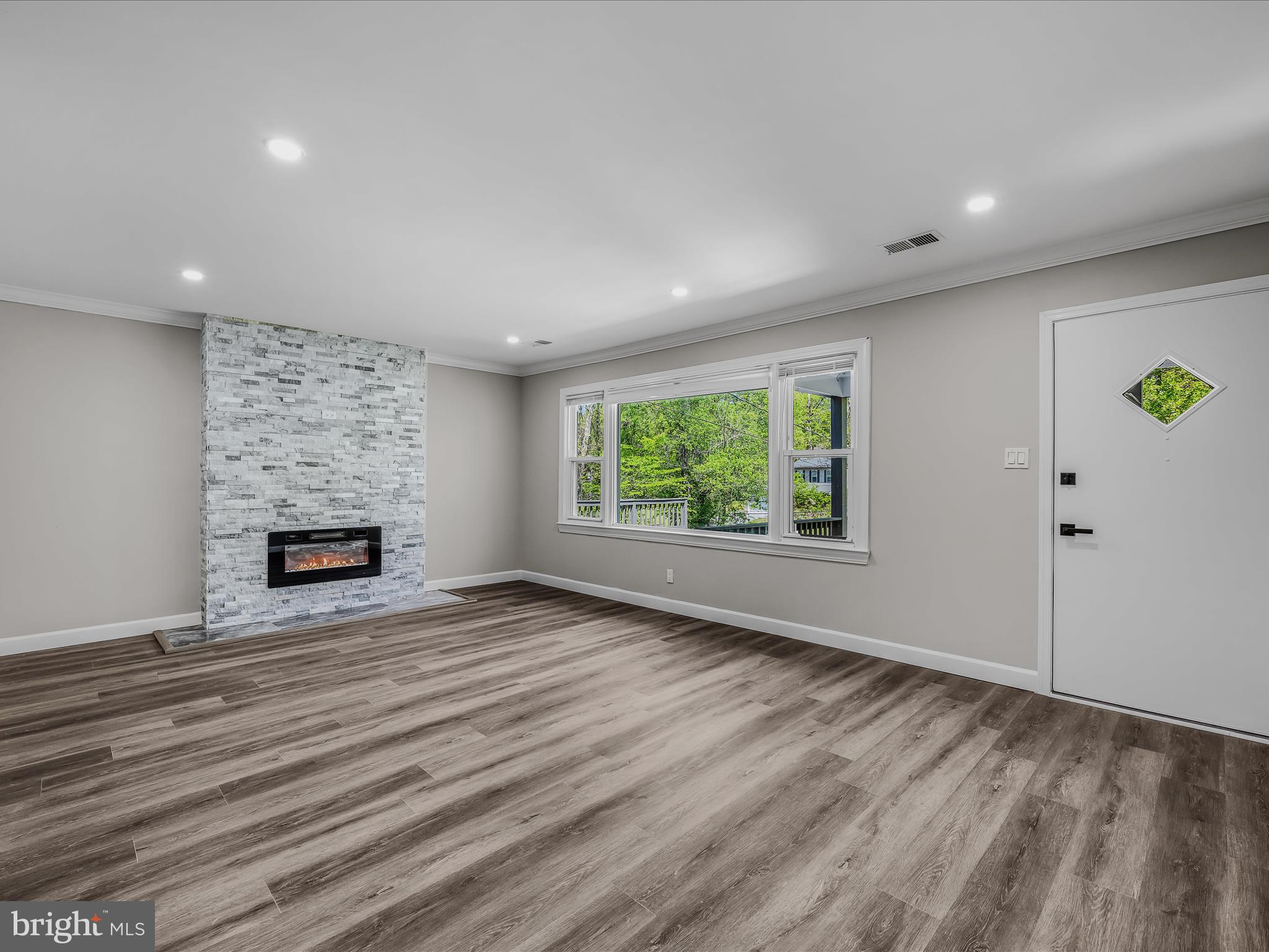 SHANNONDALE - Residential