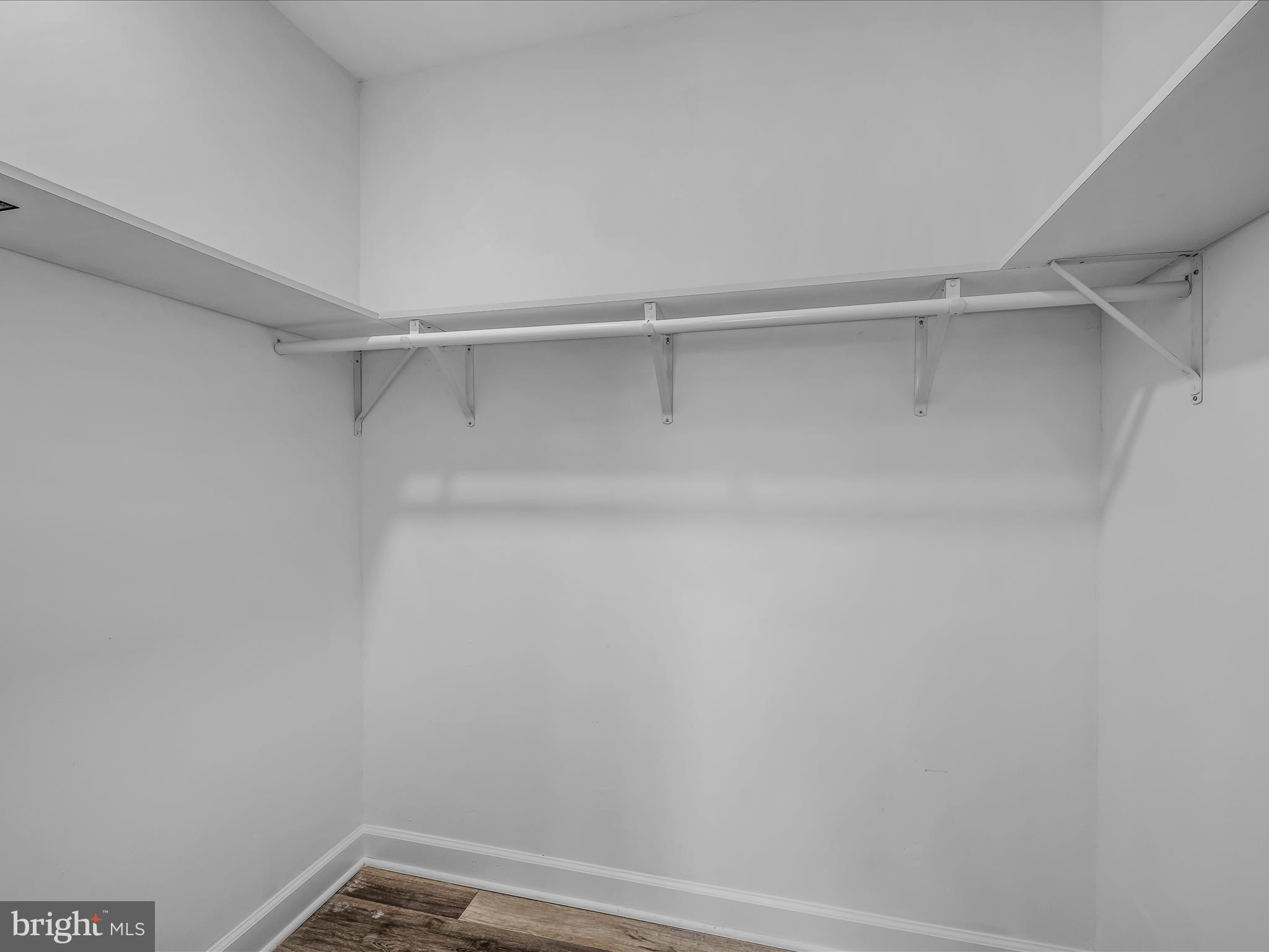 SHANNONDALE - Residential