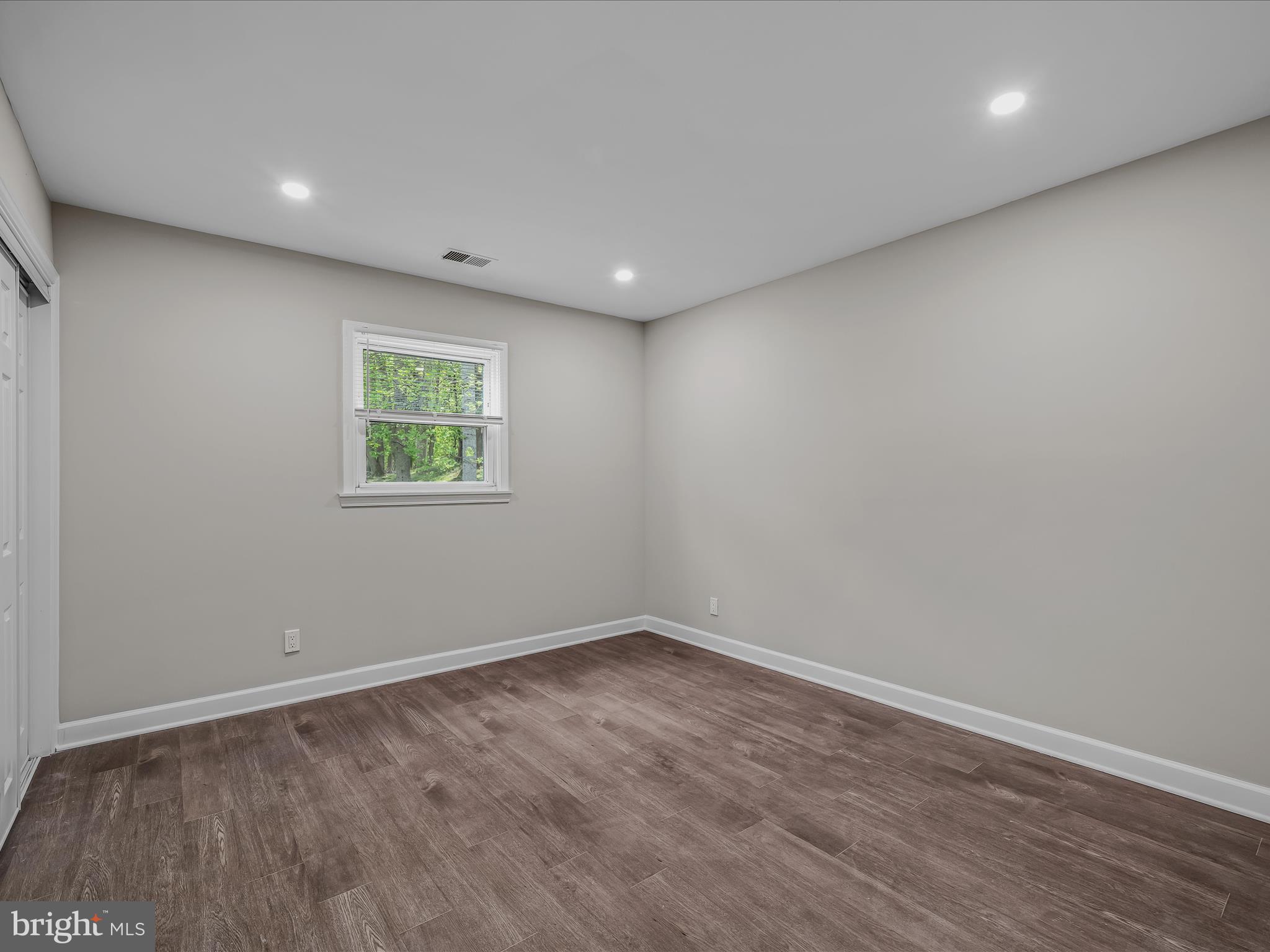 SHANNONDALE - Residential