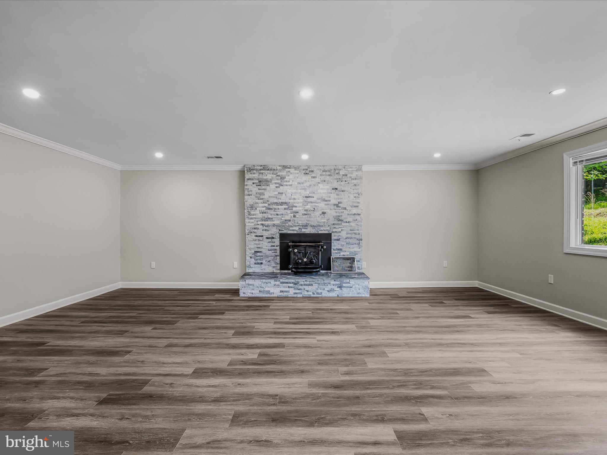 SHANNONDALE - Residential