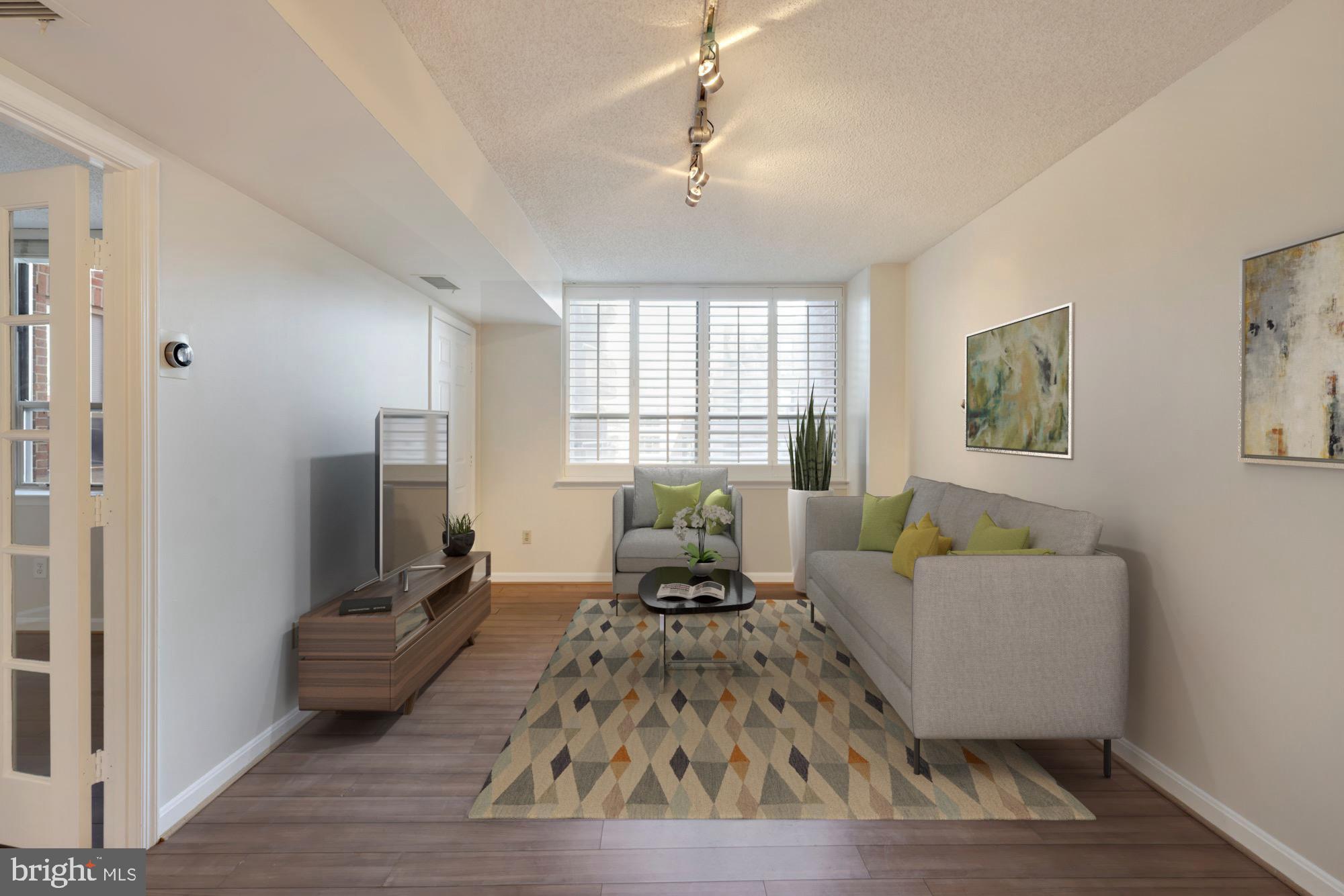 THE CHRISTOPHER - Residential