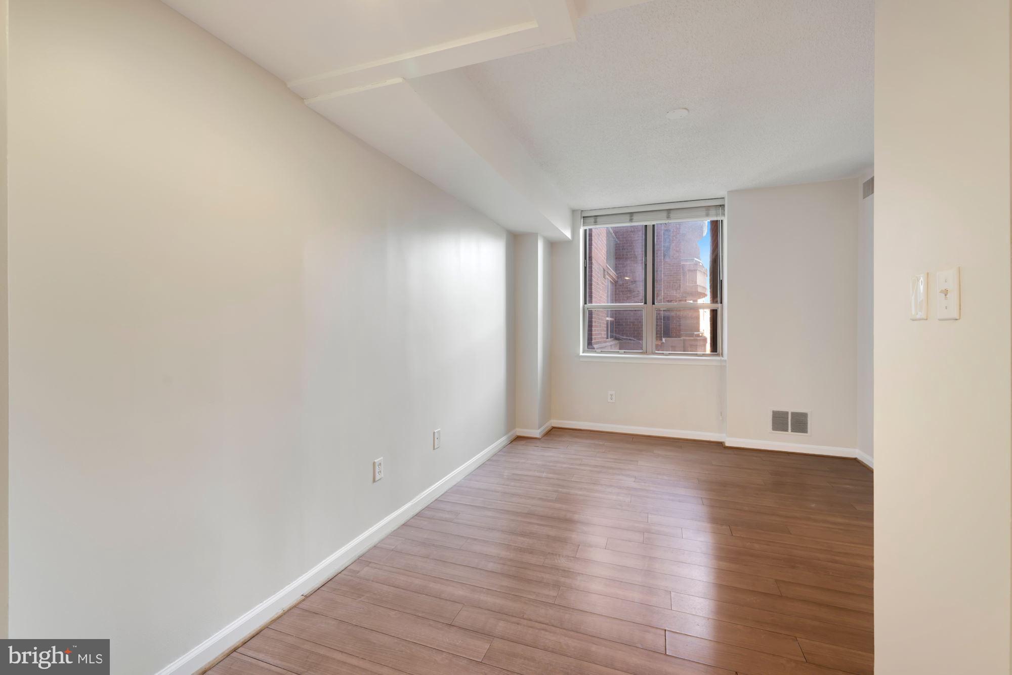 THE CHRISTOPHER - Residential