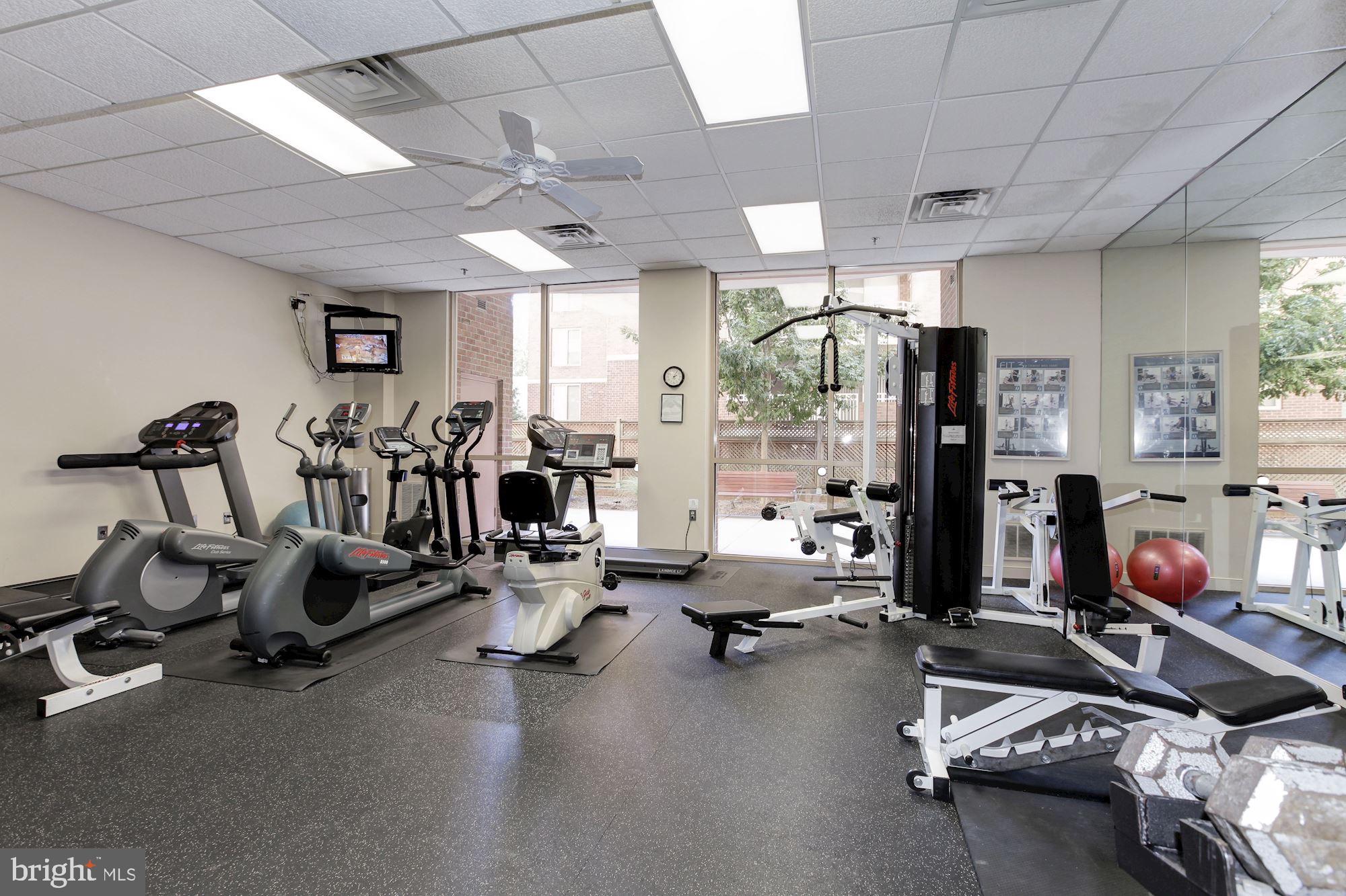 THE CHRISTOPHER - Residential