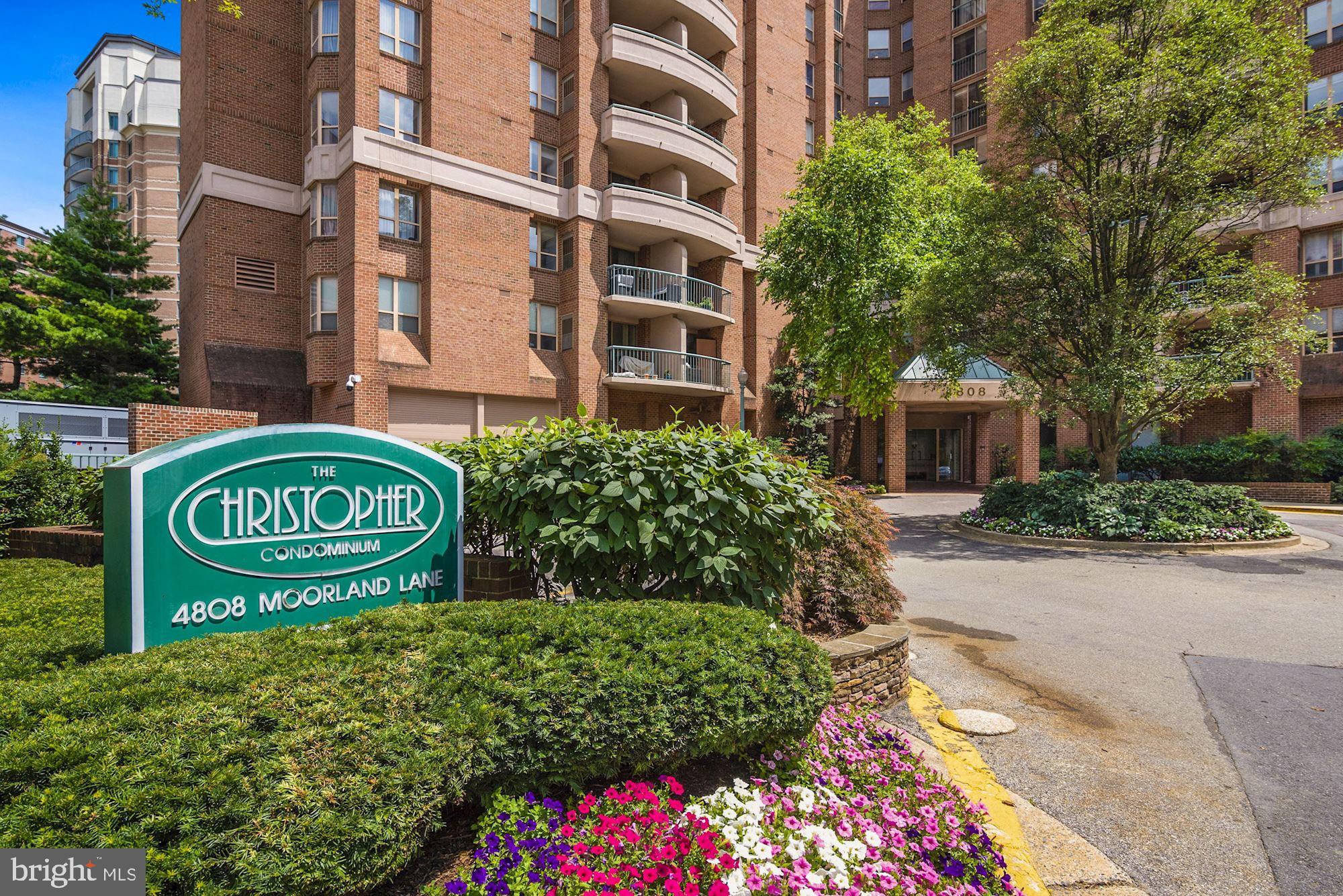 THE CHRISTOPHER - Residential