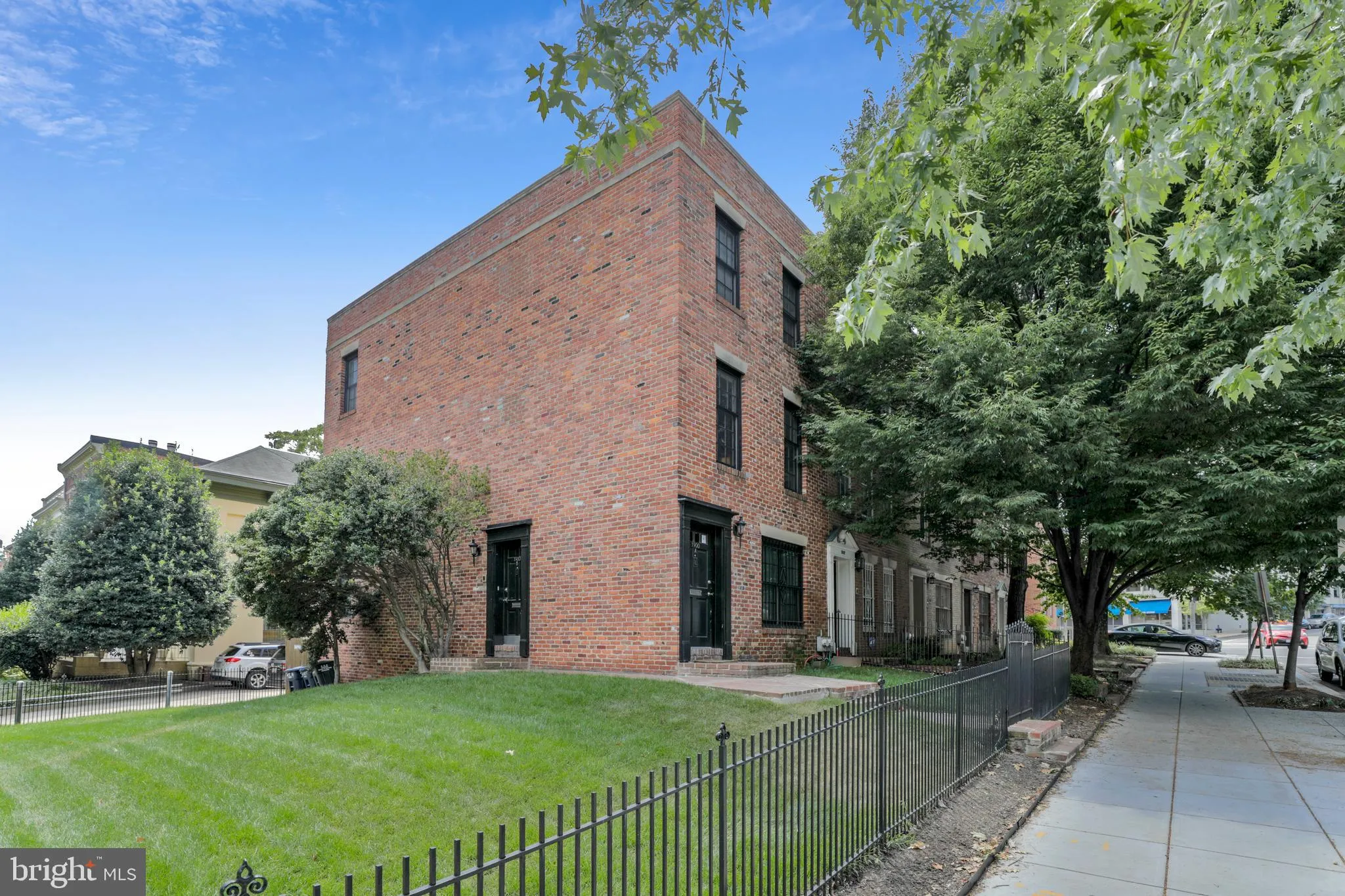 1900 T Street NW, Washington, DC 20009