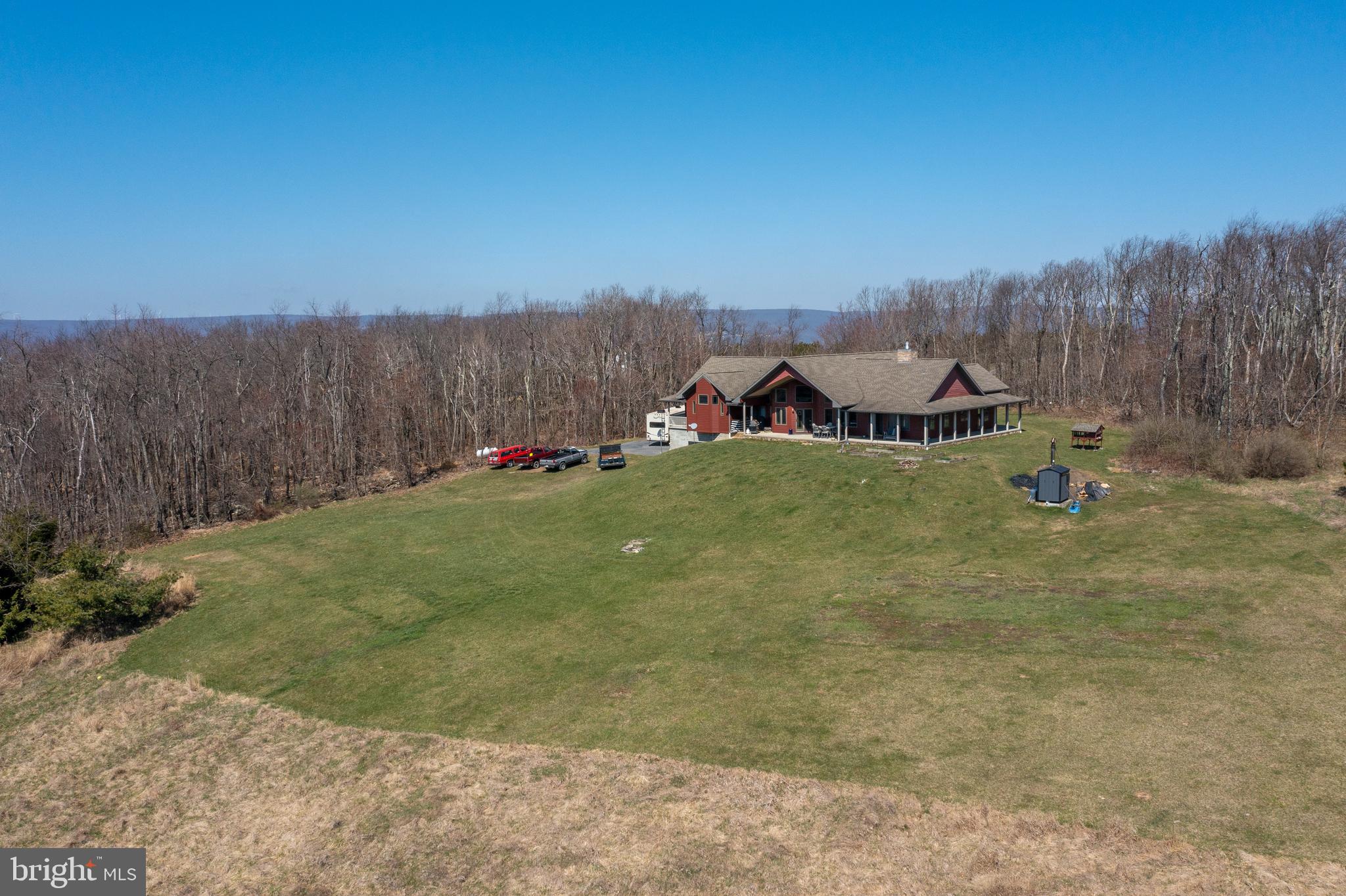 THE SUMMIT OF HARWOOD - Residential