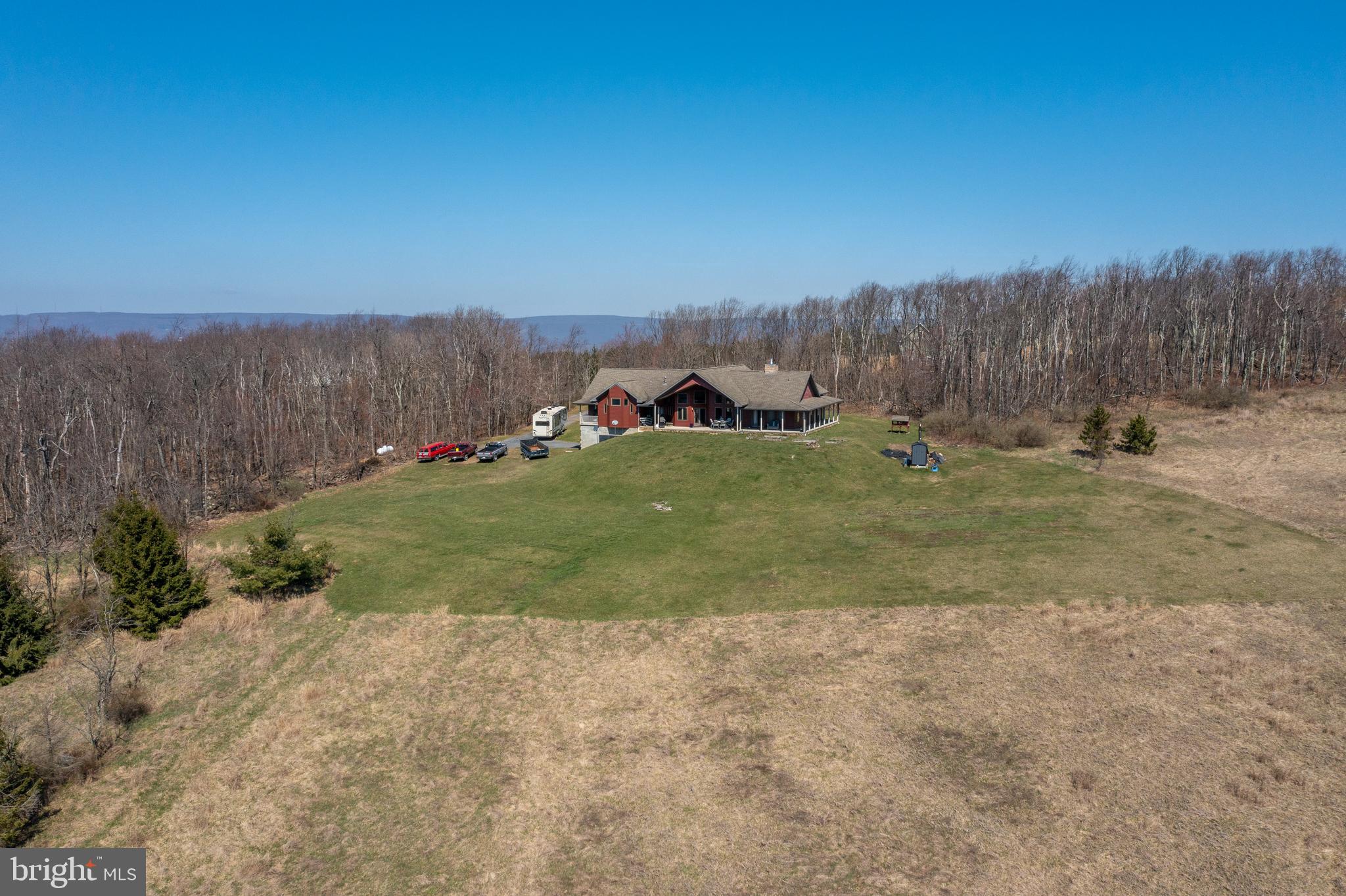 THE SUMMIT OF HARWOOD - Residential