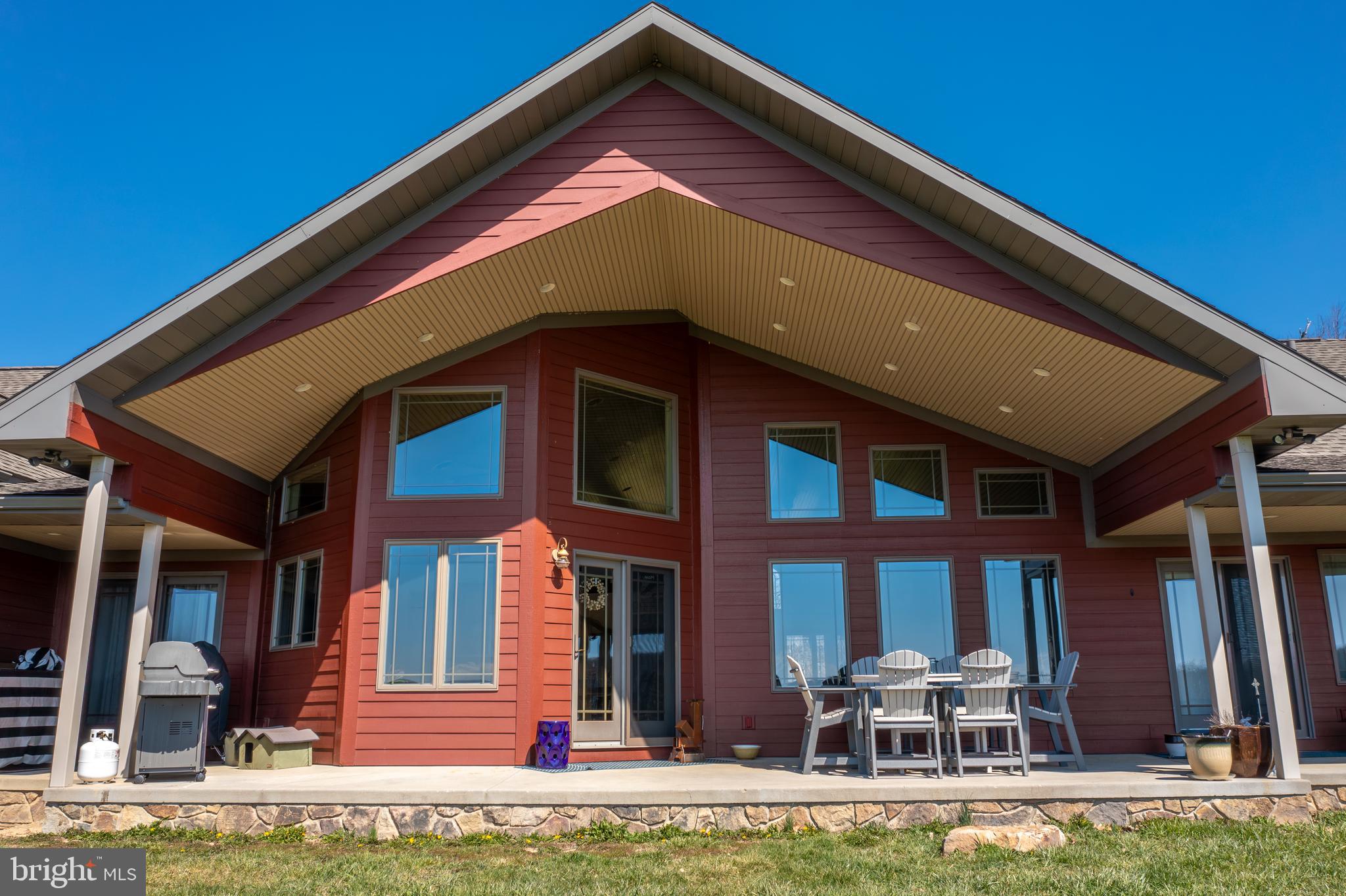 THE SUMMIT OF HARWOOD - Residential