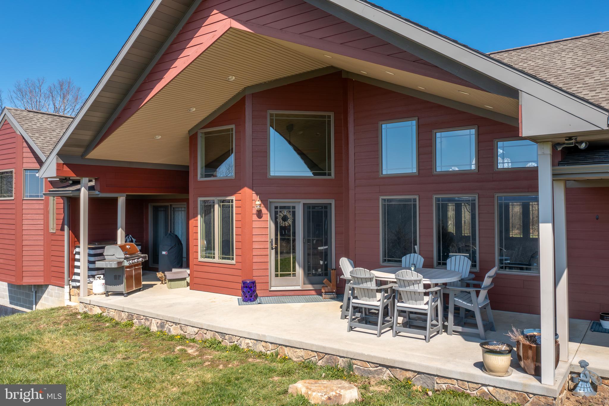 THE SUMMIT OF HARWOOD - Residential