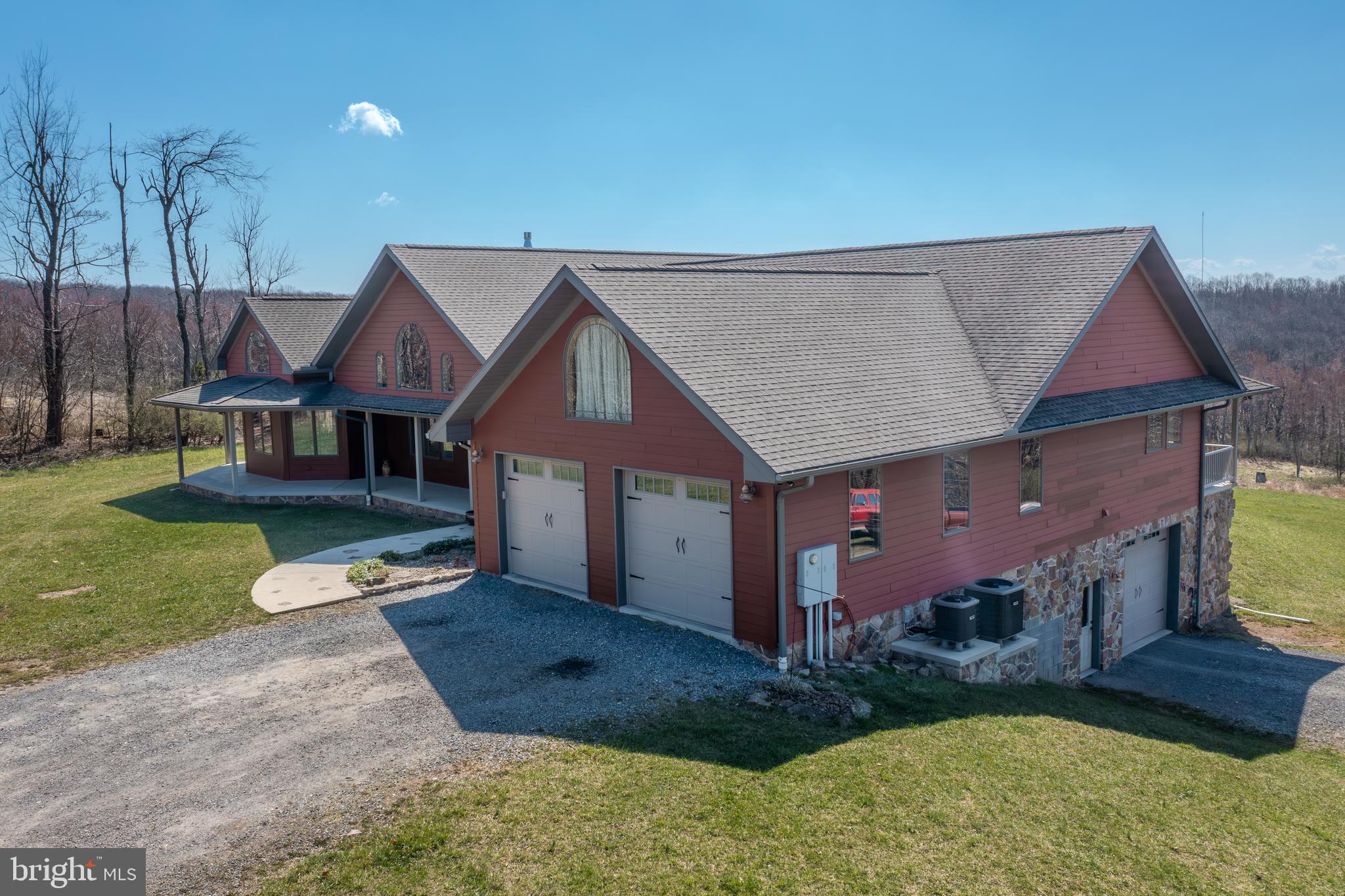 THE SUMMIT OF HARWOOD - Residential